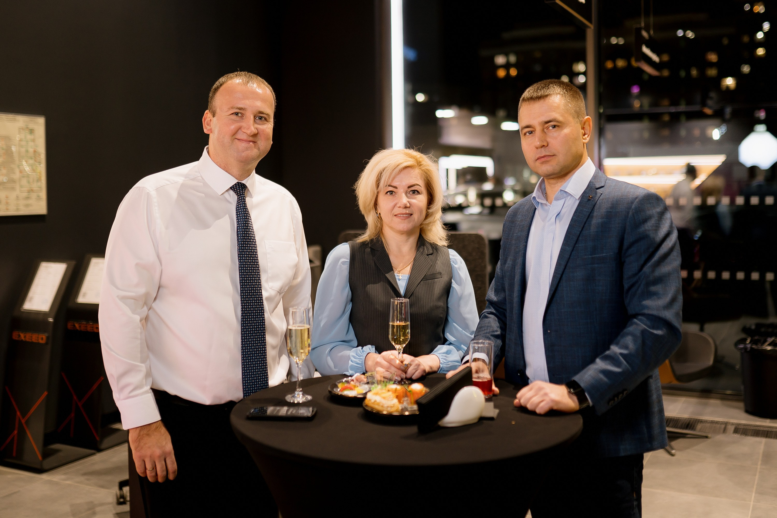 Презентация Exlantix ET. Сергей Кошкин. Репортажная и ивент-фотография в Сургуте