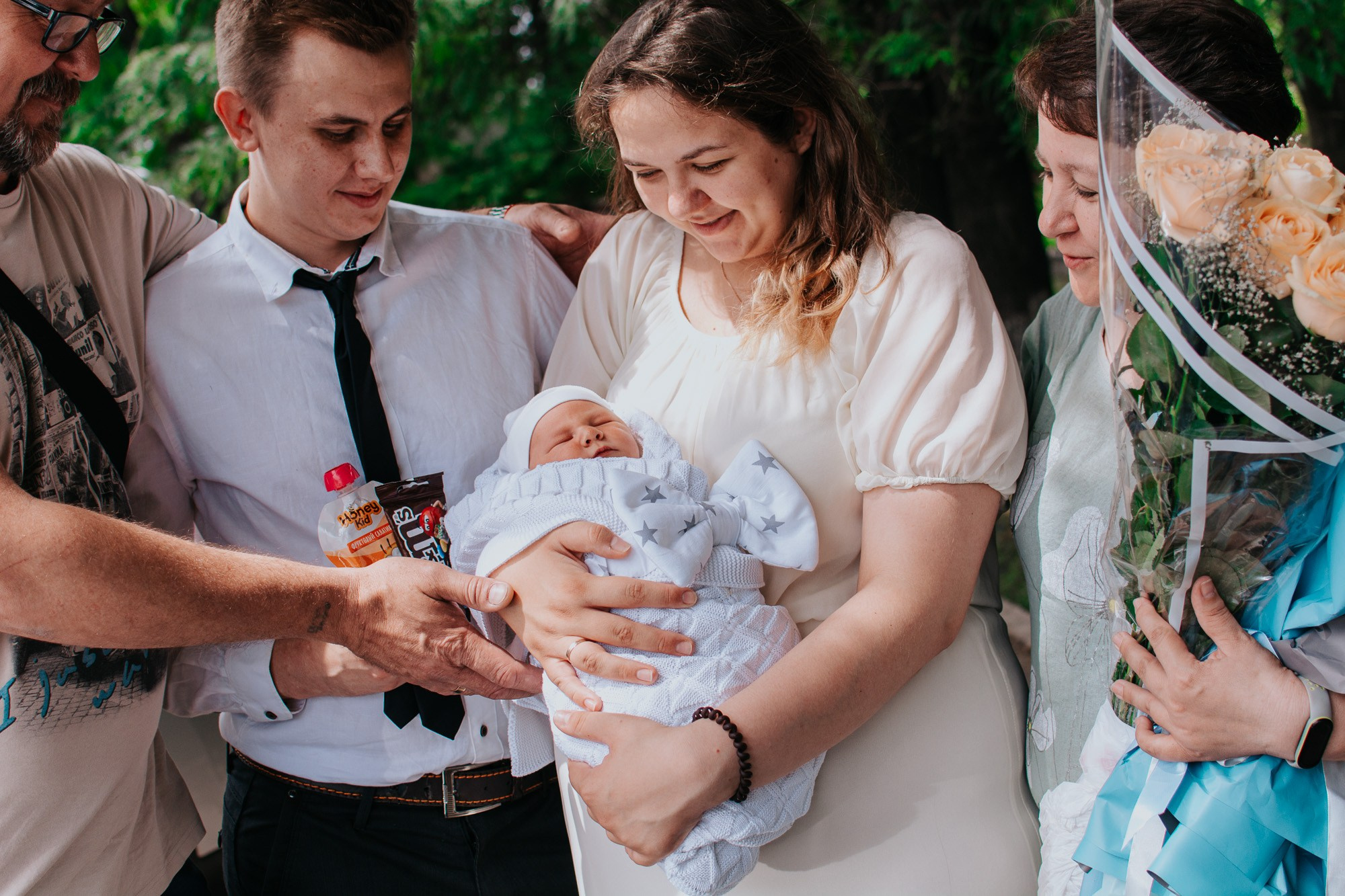 Выписка из роддома. Фотограф Ростов-на-Дону | фототерапевт
