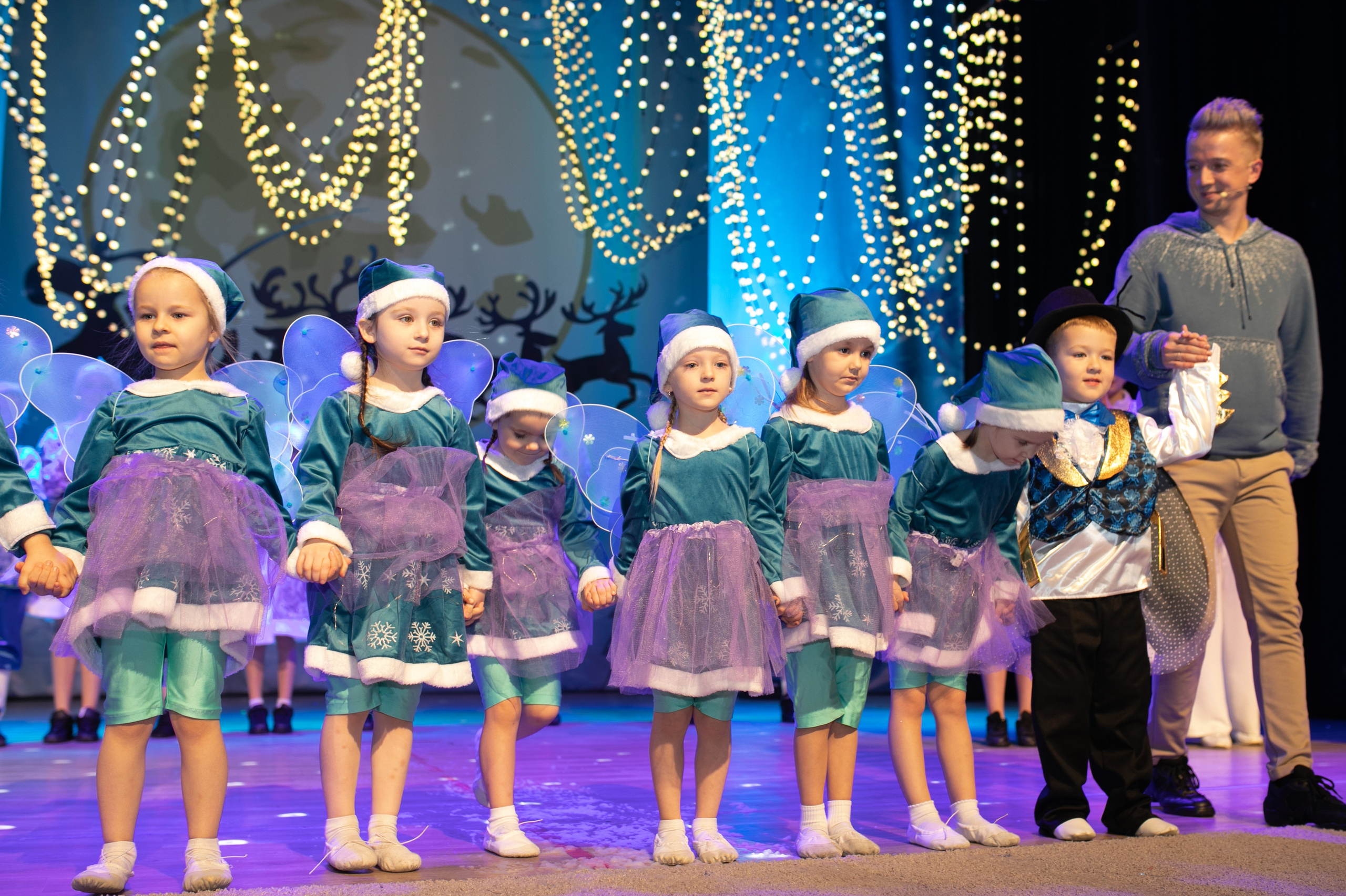 Танцы на районе.Новогодний отчет. Фотограф в Новосибирске Ася Зверева