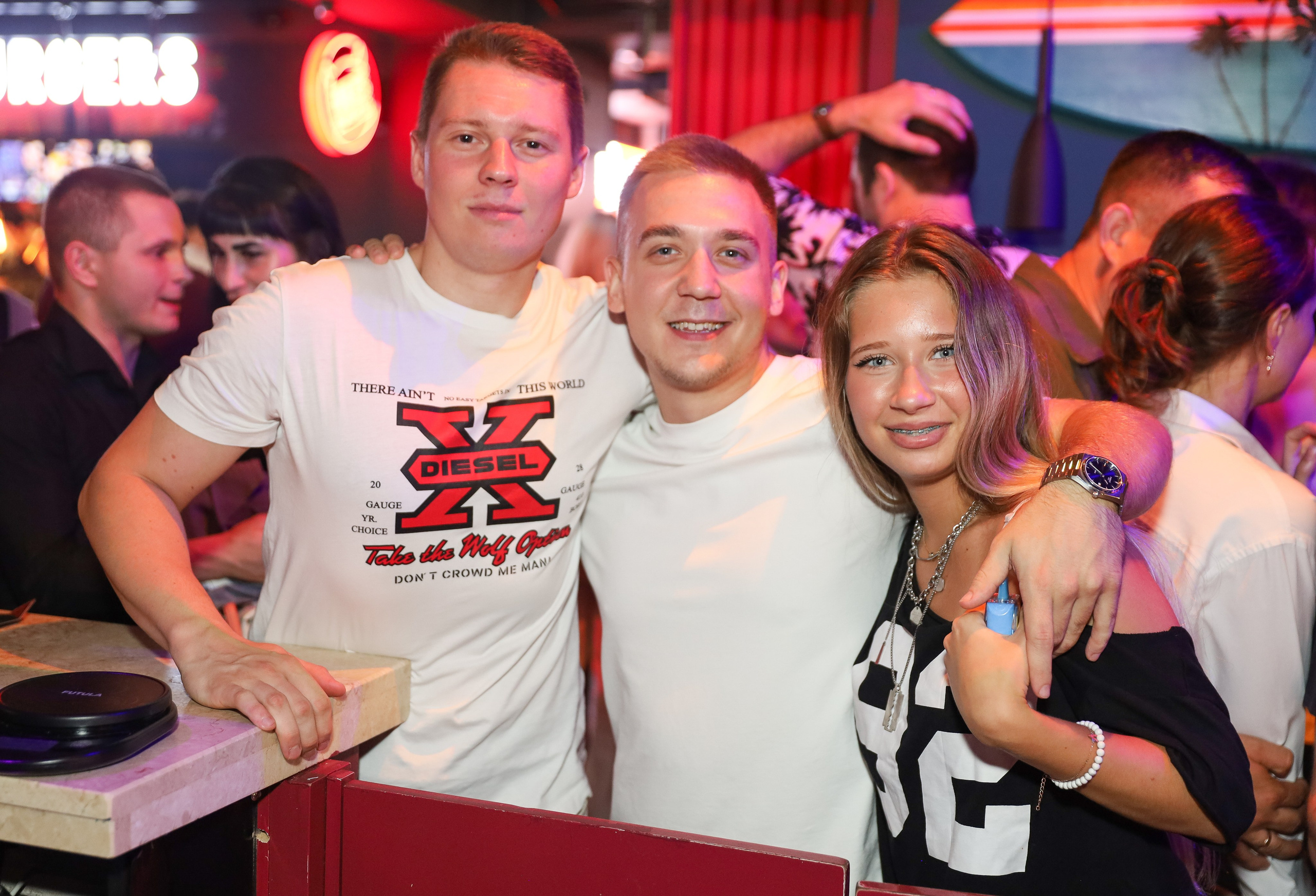 Вечеринки ALOHA BAR. Фотограф мероприятий Ирина Каширина