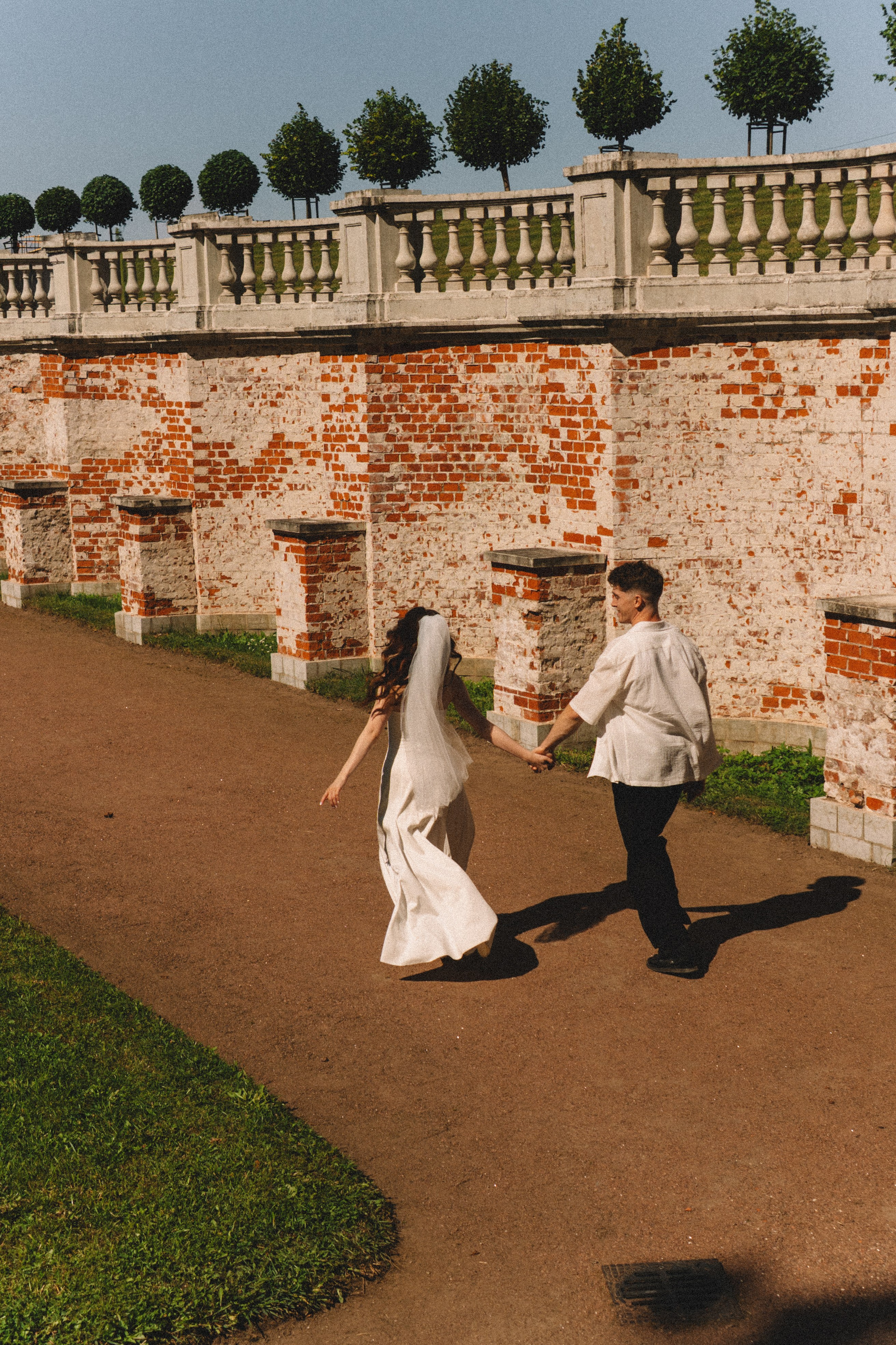 СВАДЕБНАЯ СЬЕМКА В ПЕТЕРГОФЕ И СЬЕМКА РЕПОРТАЖА В ЗАГСЕ ПЕТЕРГОФА. Профессиональный фотограф, Санкт-Петербург — Виктория Богомолова