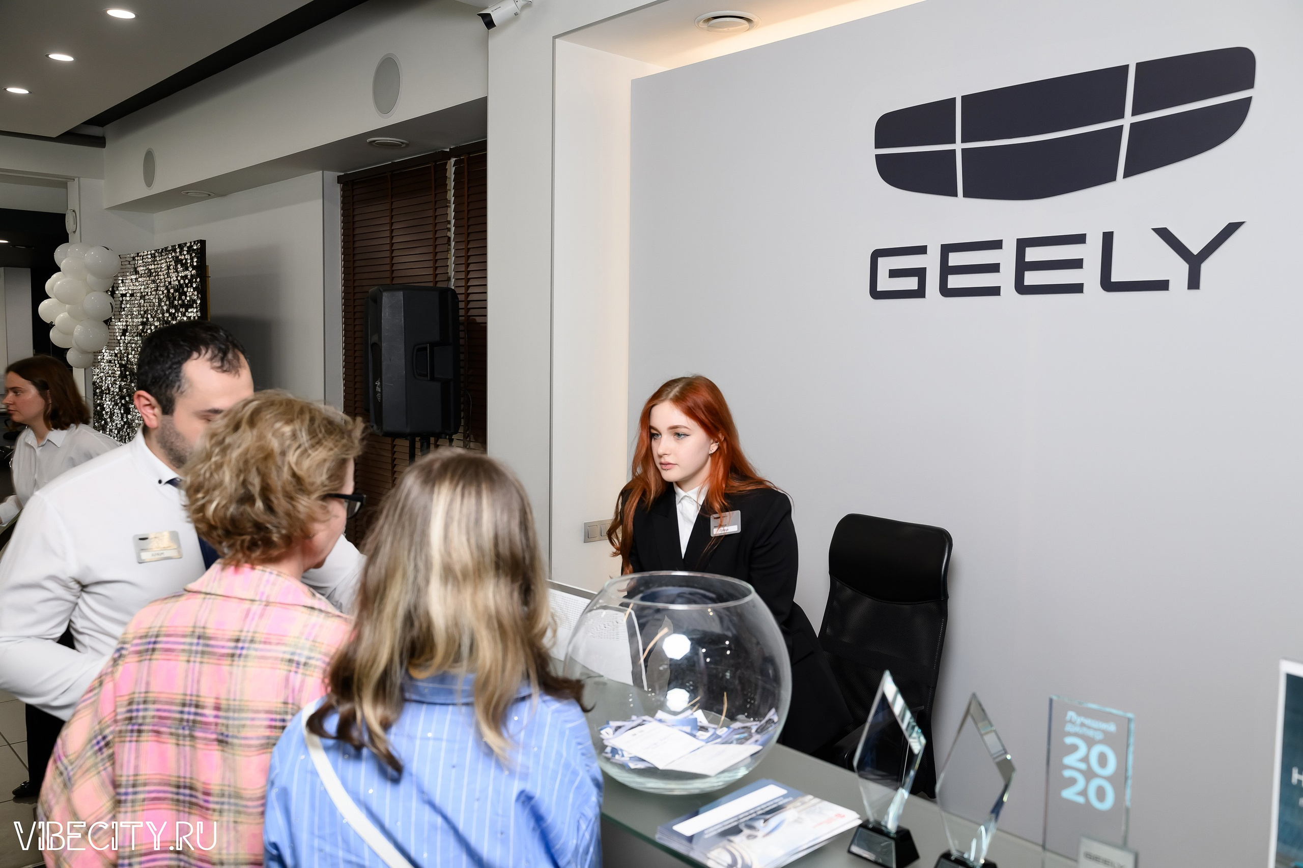 Презентация Geely Manjaro. VIBECITY.RU Вайб Сити Ру Фоторепортажи Фотоотчеты Калининград