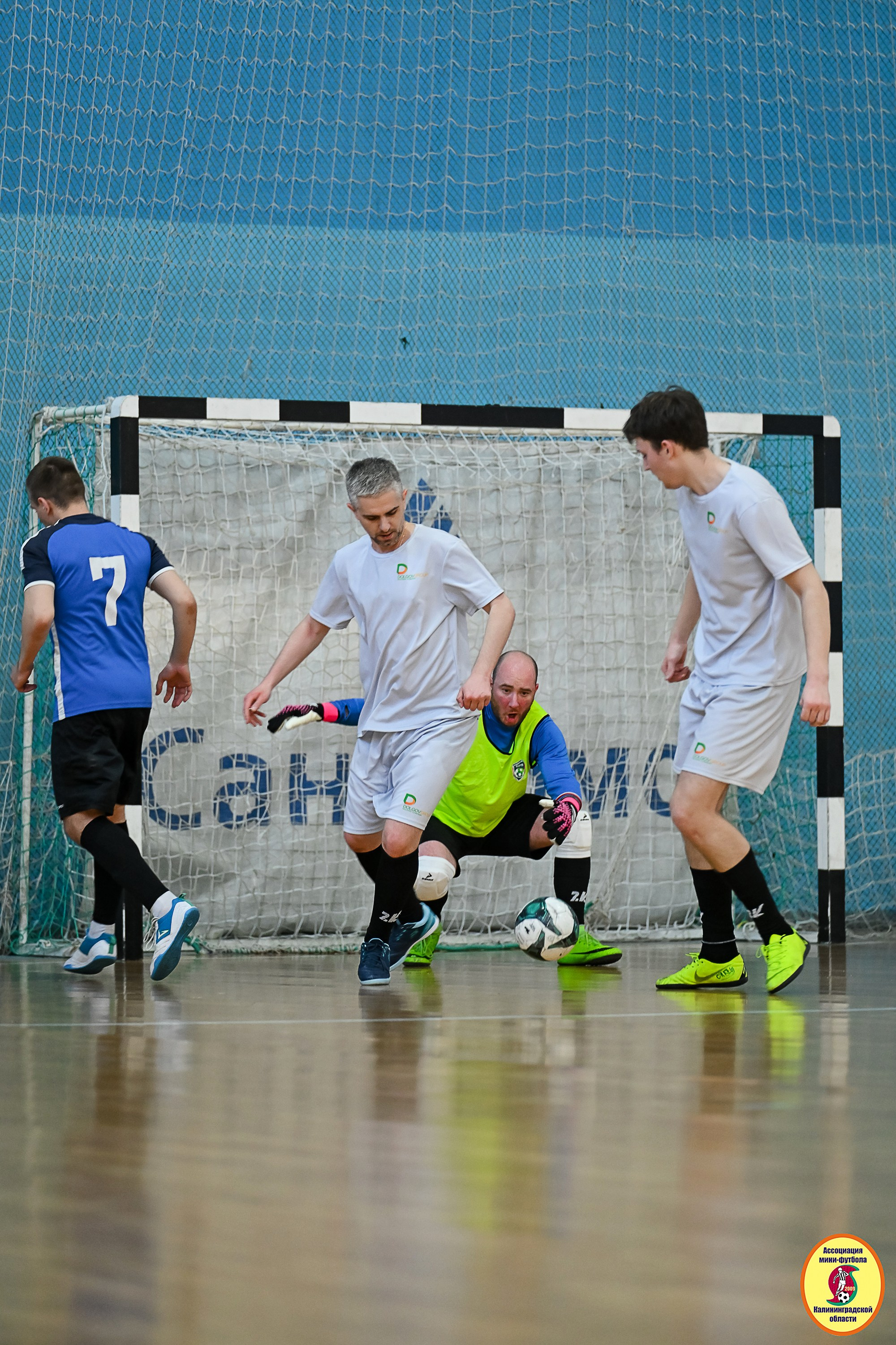 Корпоративная Бизнес Лига по футзалу — Весна 2026. VIBECITY.RU Вайб Сити Ру Фоторепортажи Фотоотчеты Калининград