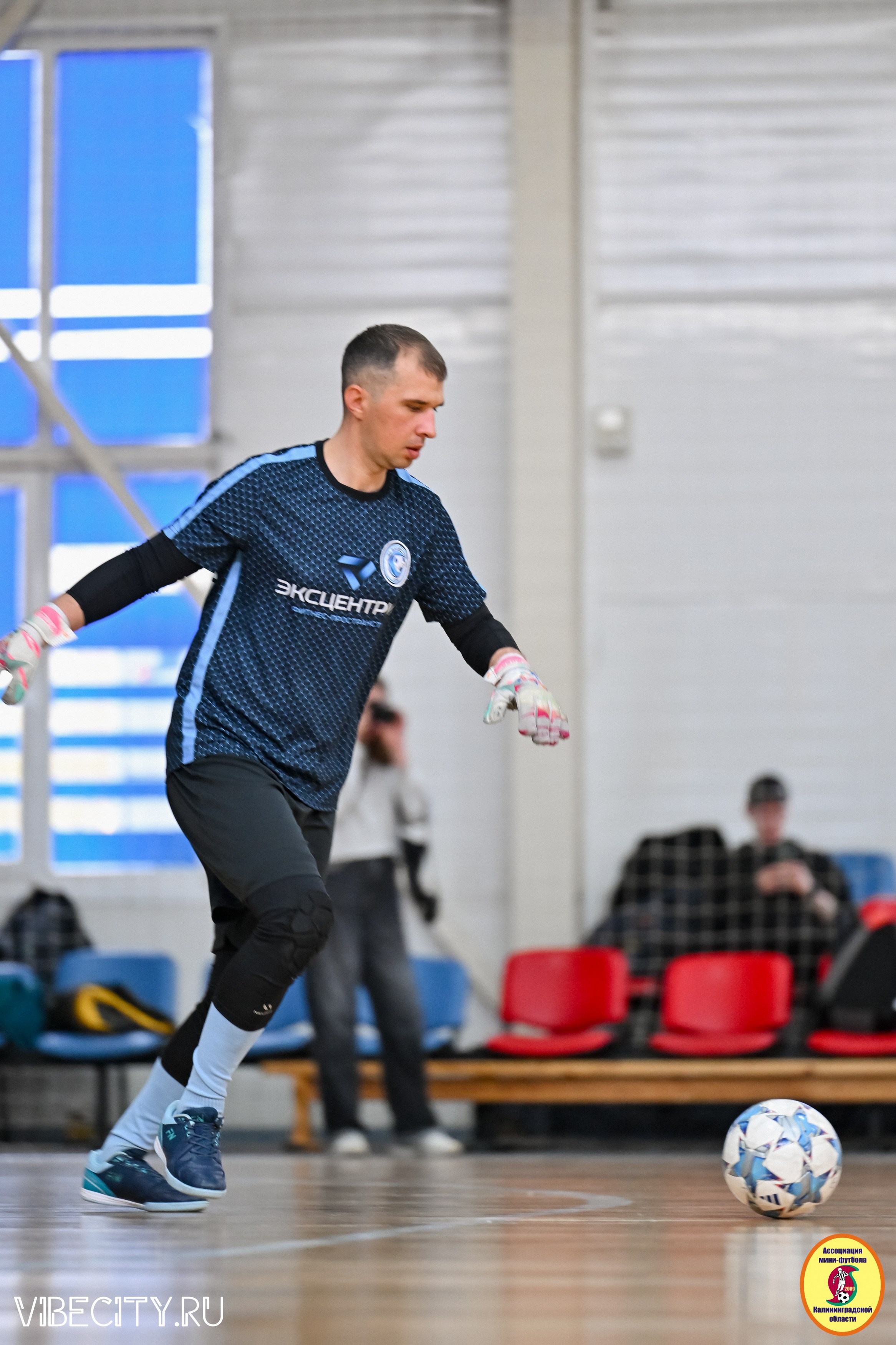8 тур Корпоративной Бизнес-Лиги по футзалу. VIBECITY.RU Вайб Сити Ру Фоторепортажи Фотоотчеты Калининград