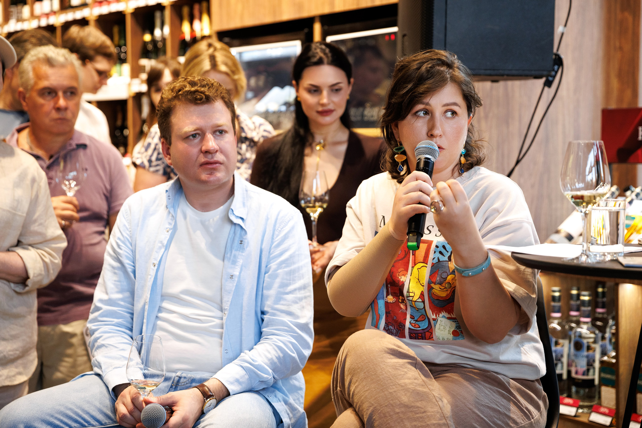 Презентация в SimpleWine. Репортажный Фотограф в Москве Александр Назаров