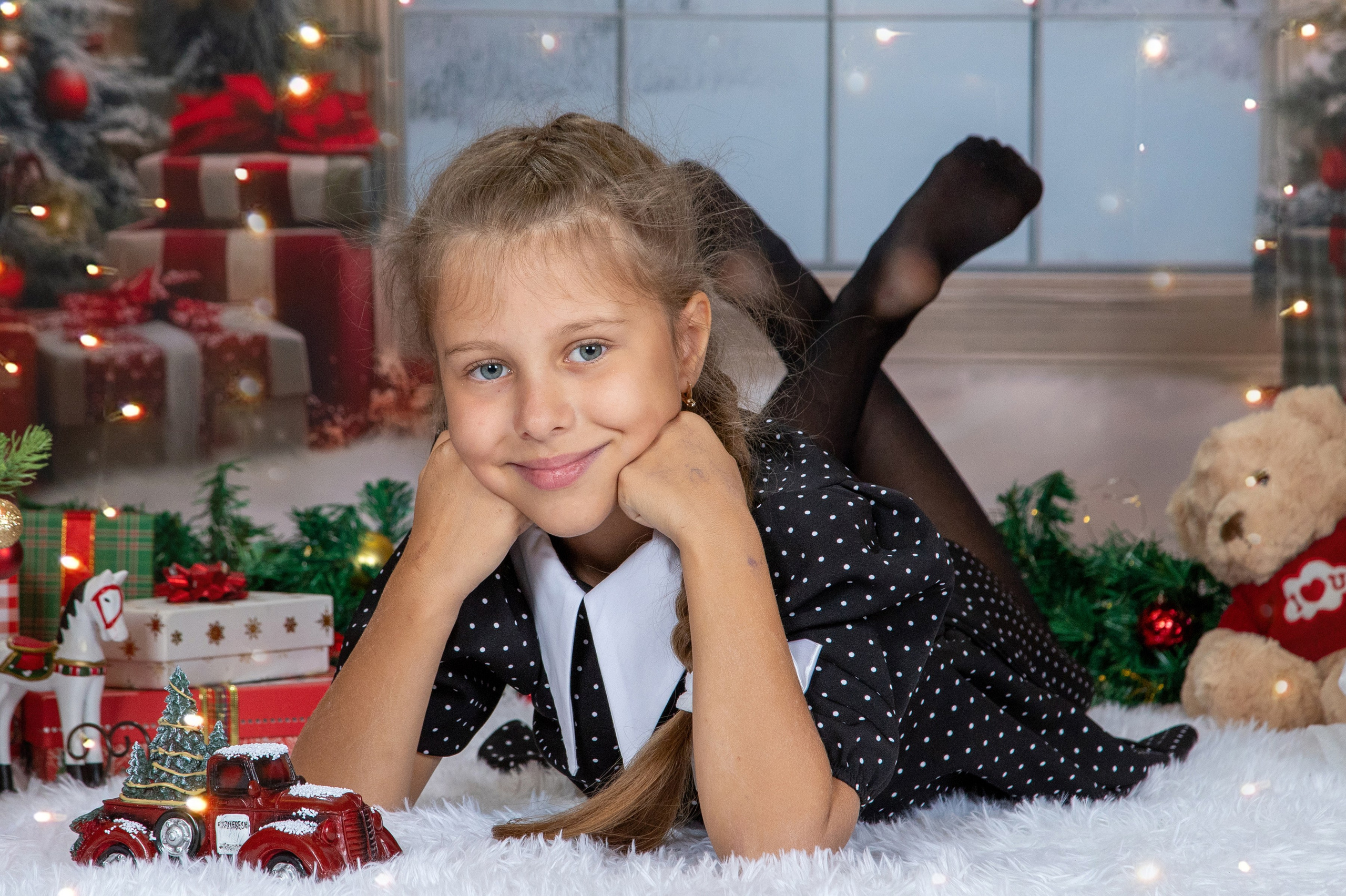 Новогодняя фотосессия «Звонок в рождество». Детская фотостудия «Фоточка» Москва Зеленоград фотопроекты, выпускные альбомы