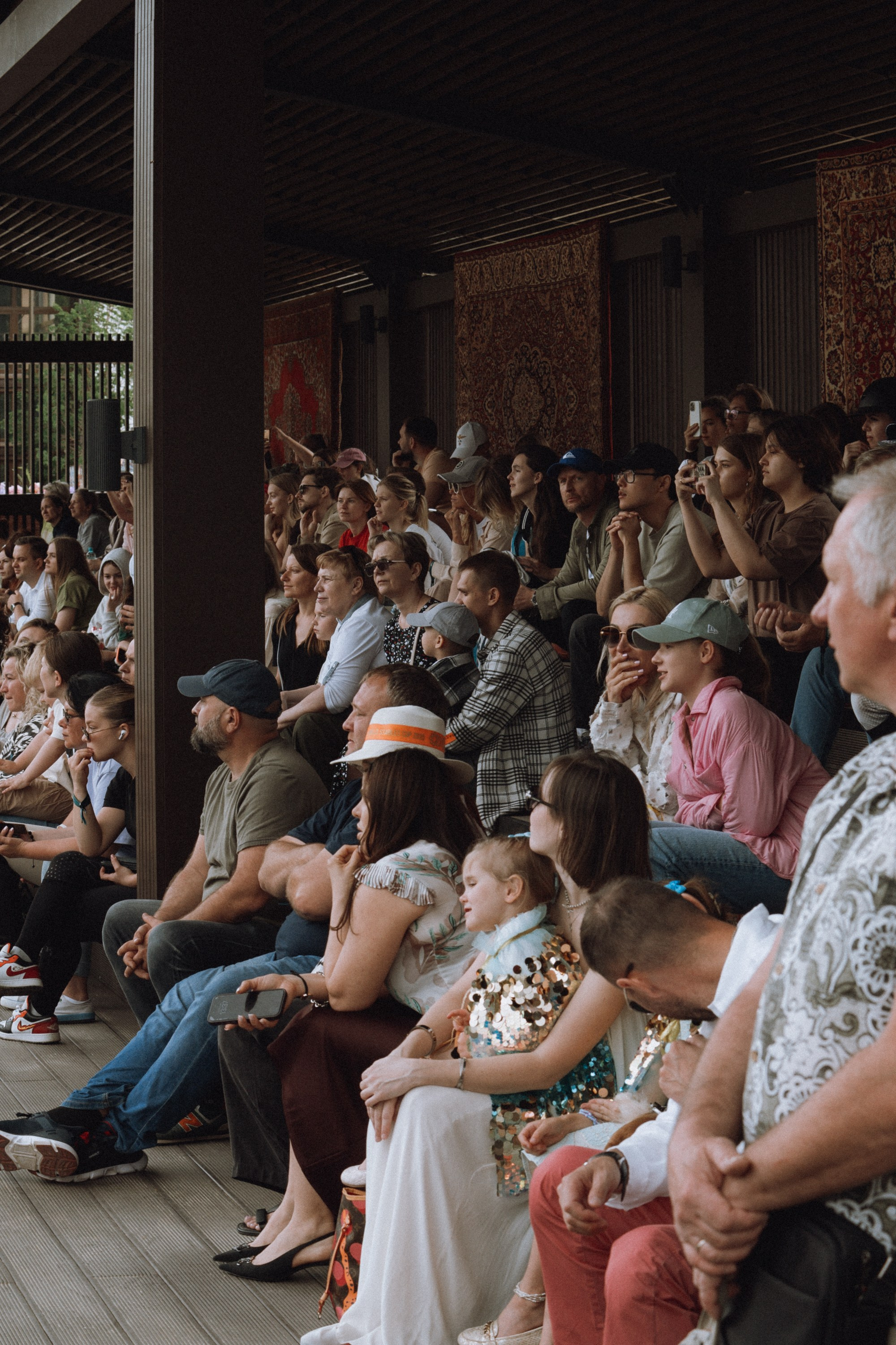 Emerald Stables CUP 2025. Бэкстейдж и репортажный фотограф в Москве Артем Онацко