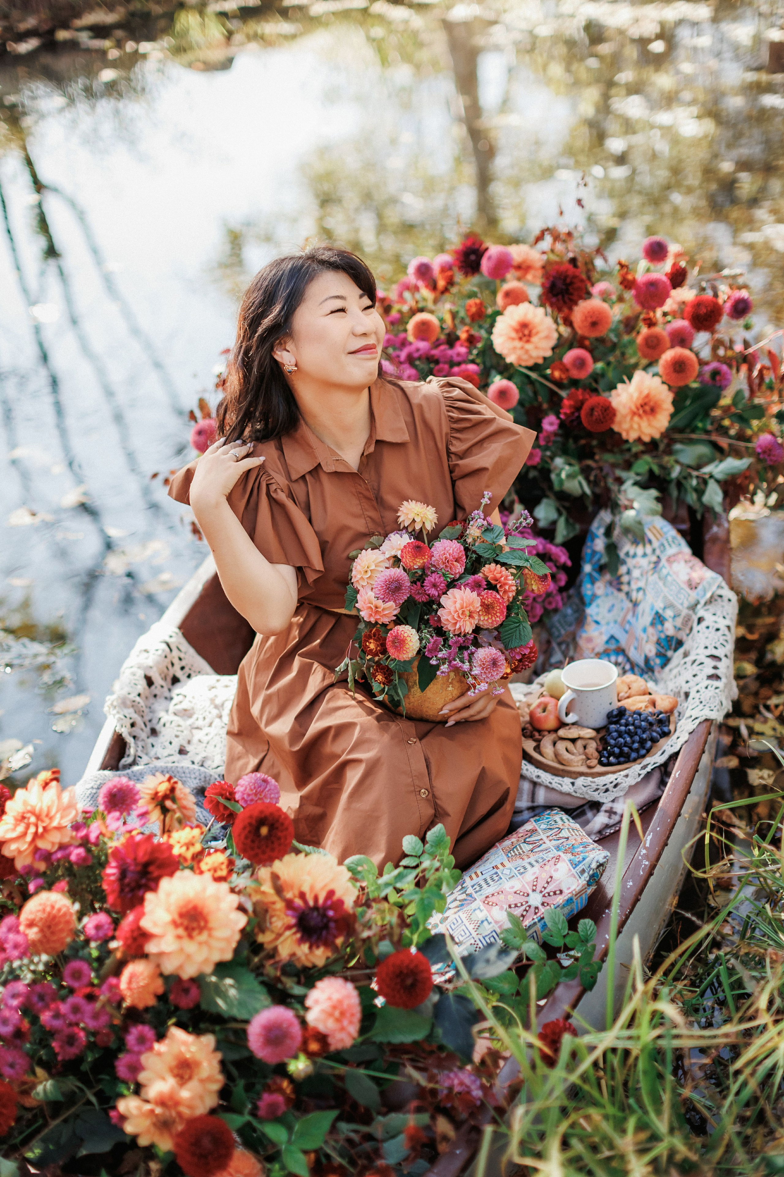 Фотопроект «Лодка в цветах». Свадебный, семейный и детский фотограф в городе Партизанск, Находка
