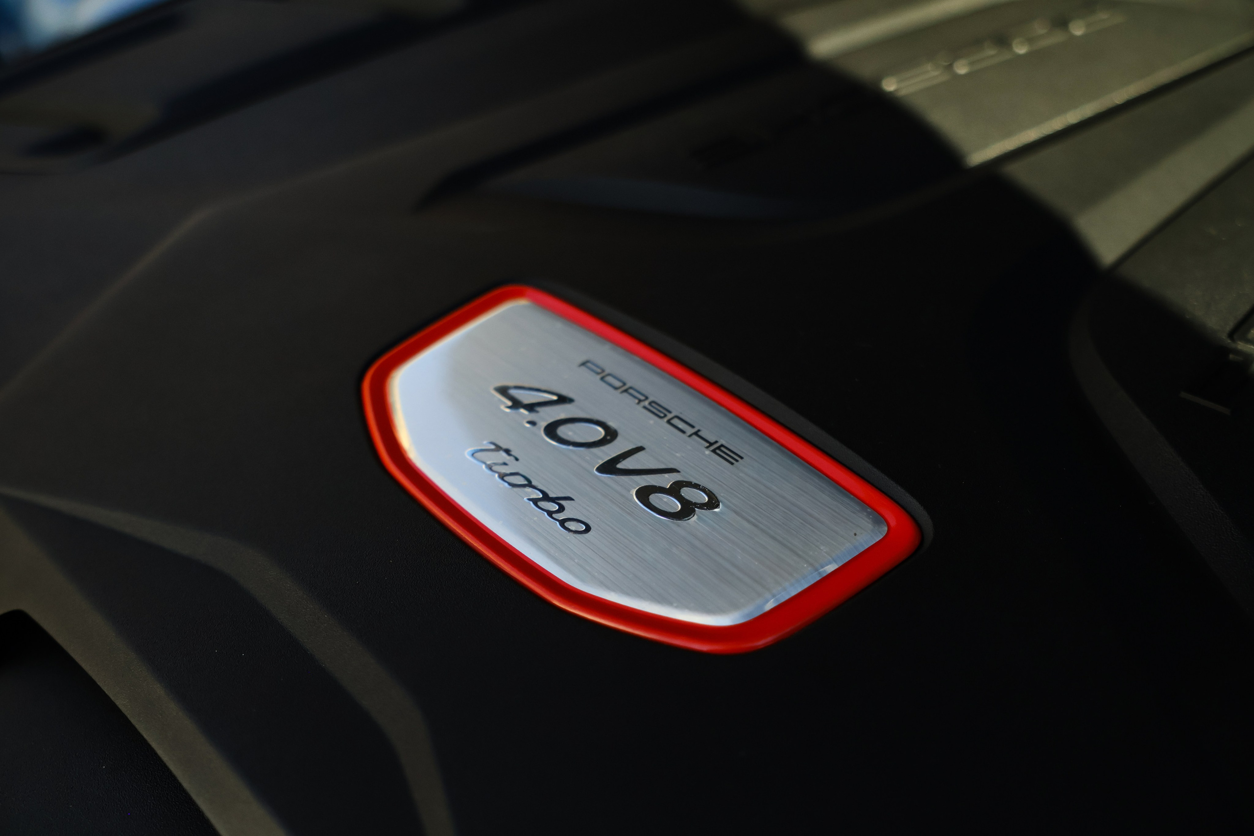 Porsche Cayenne Turbo. Photo-nk