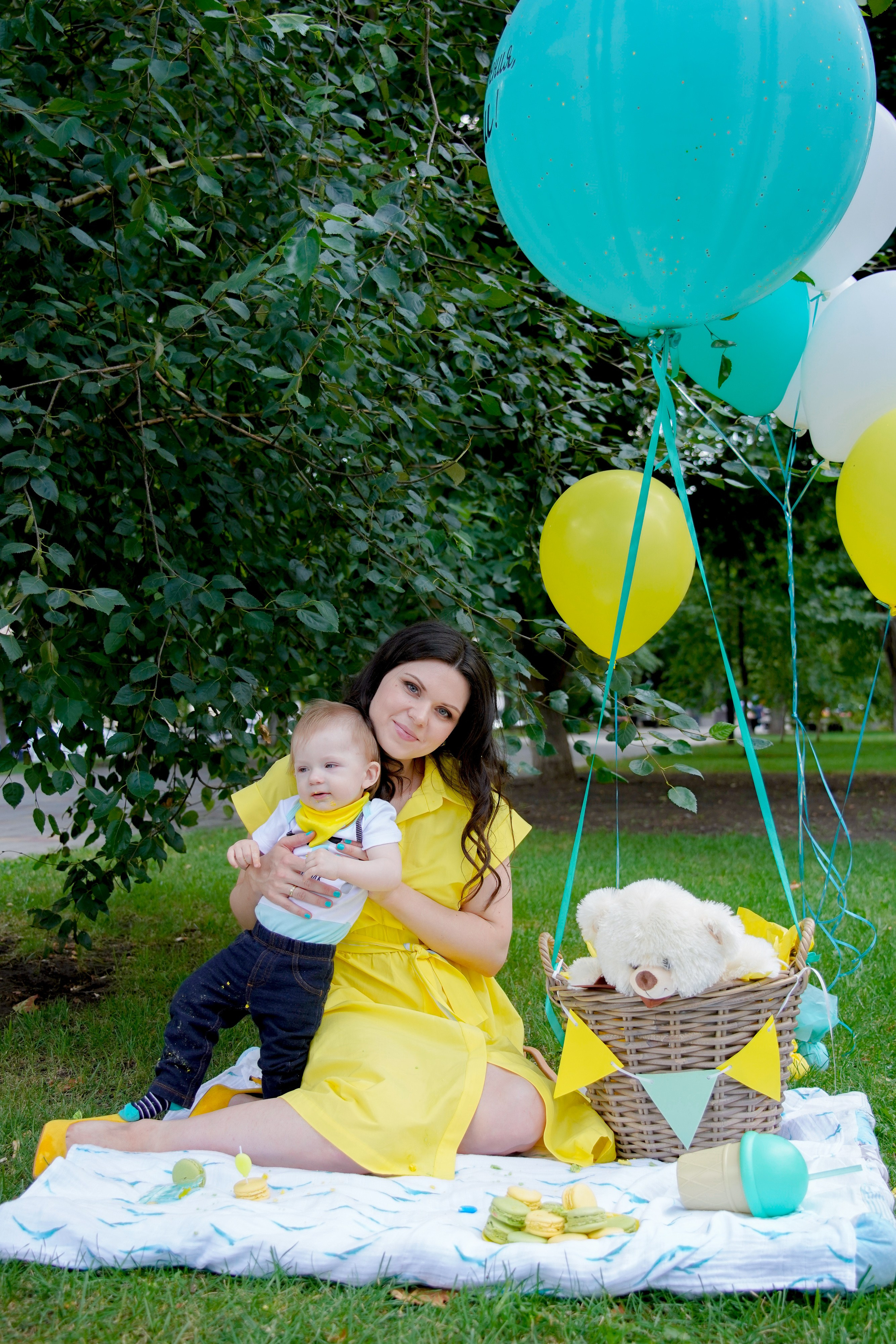 1 год)). Max Matvich and Victoria Basova are professionals in their field