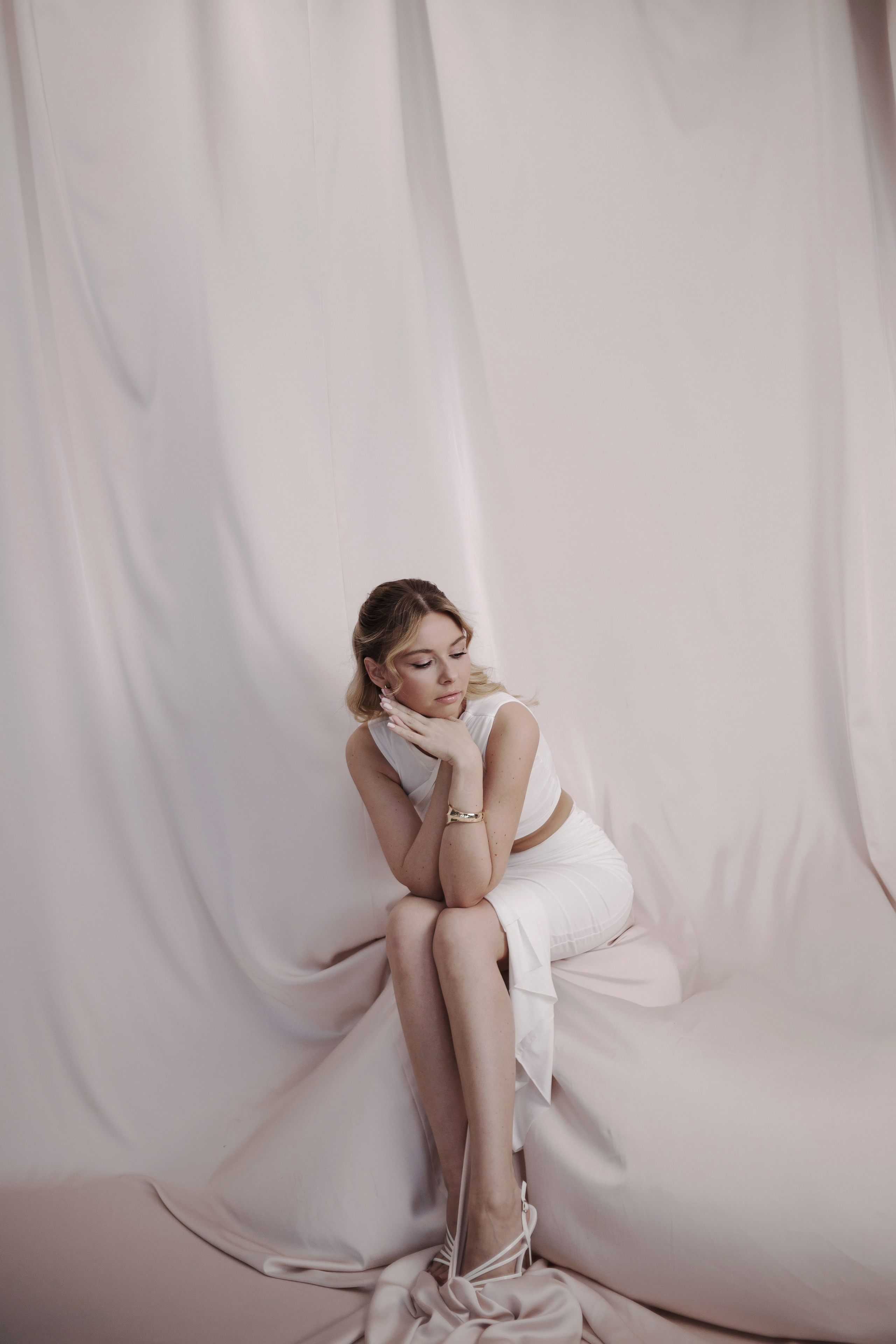 Md: @lovexxxxMuah: @mari.bulatovaOrg: @creative_photodayLoc: @daily_photostudio