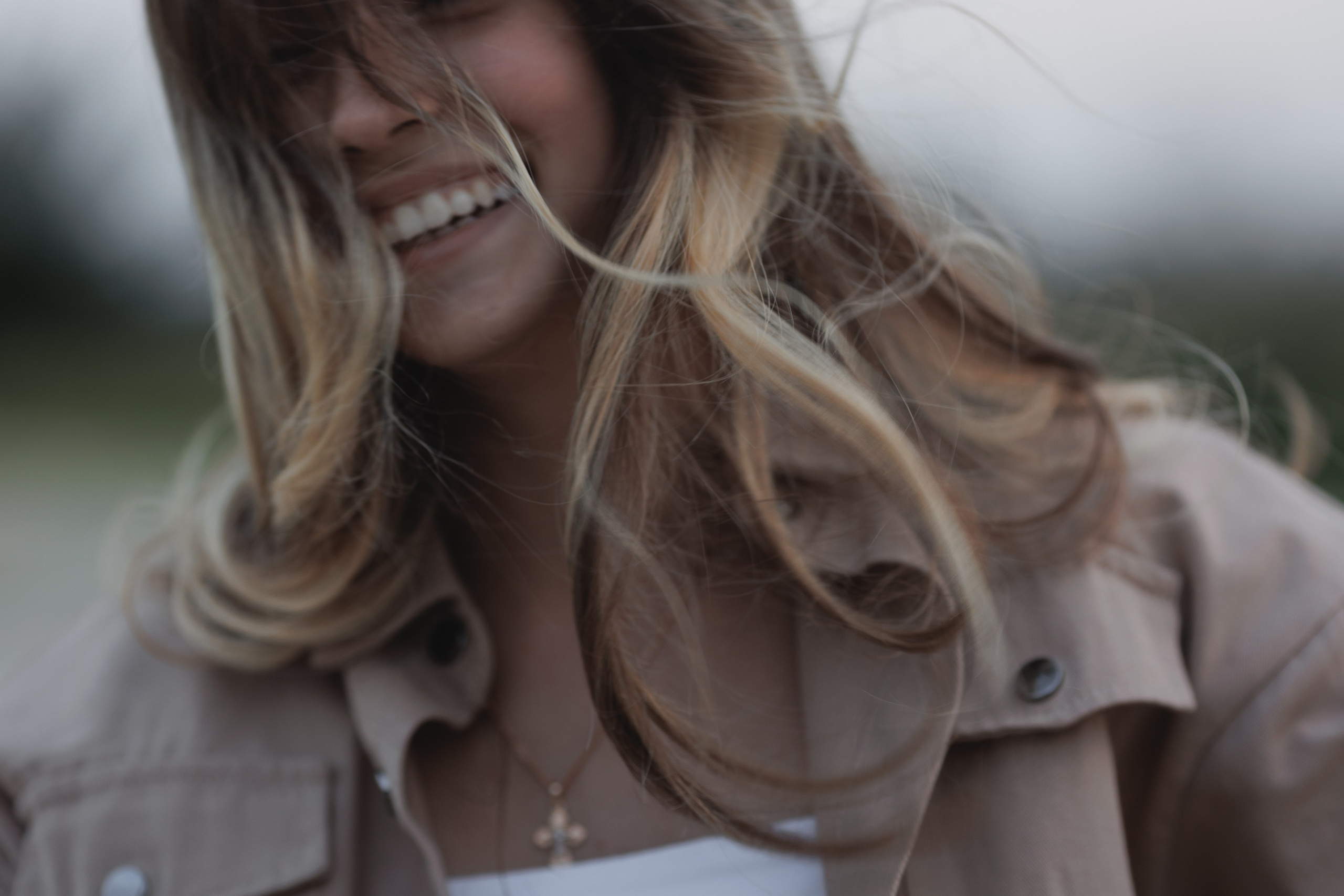 Съемка с цветами для модельного агентства. Анна Демидец — фотограф и маркетолог в Новошахтинске, Шахтах и Ростове-на-Дону