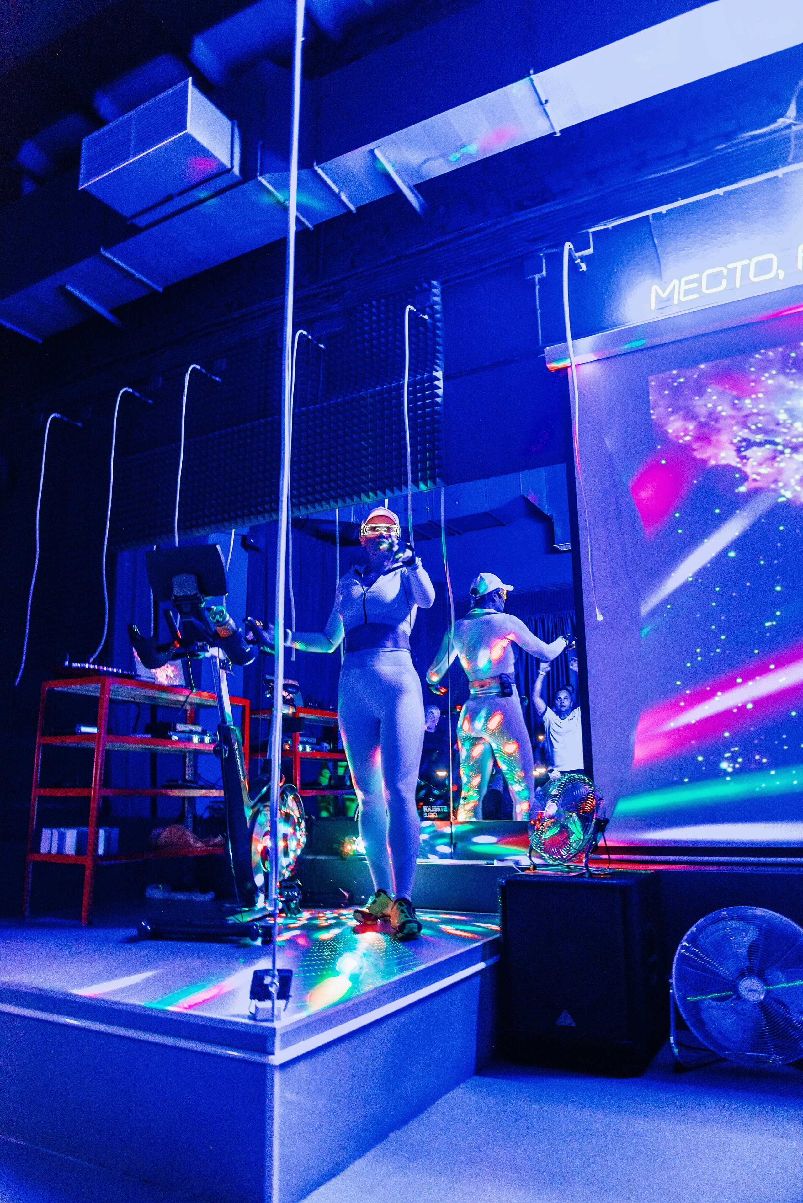 Сайкл-студия «Стрелка», заезд. Школьный, фэшн фотограф в Тюмени и в России Ирина Королева