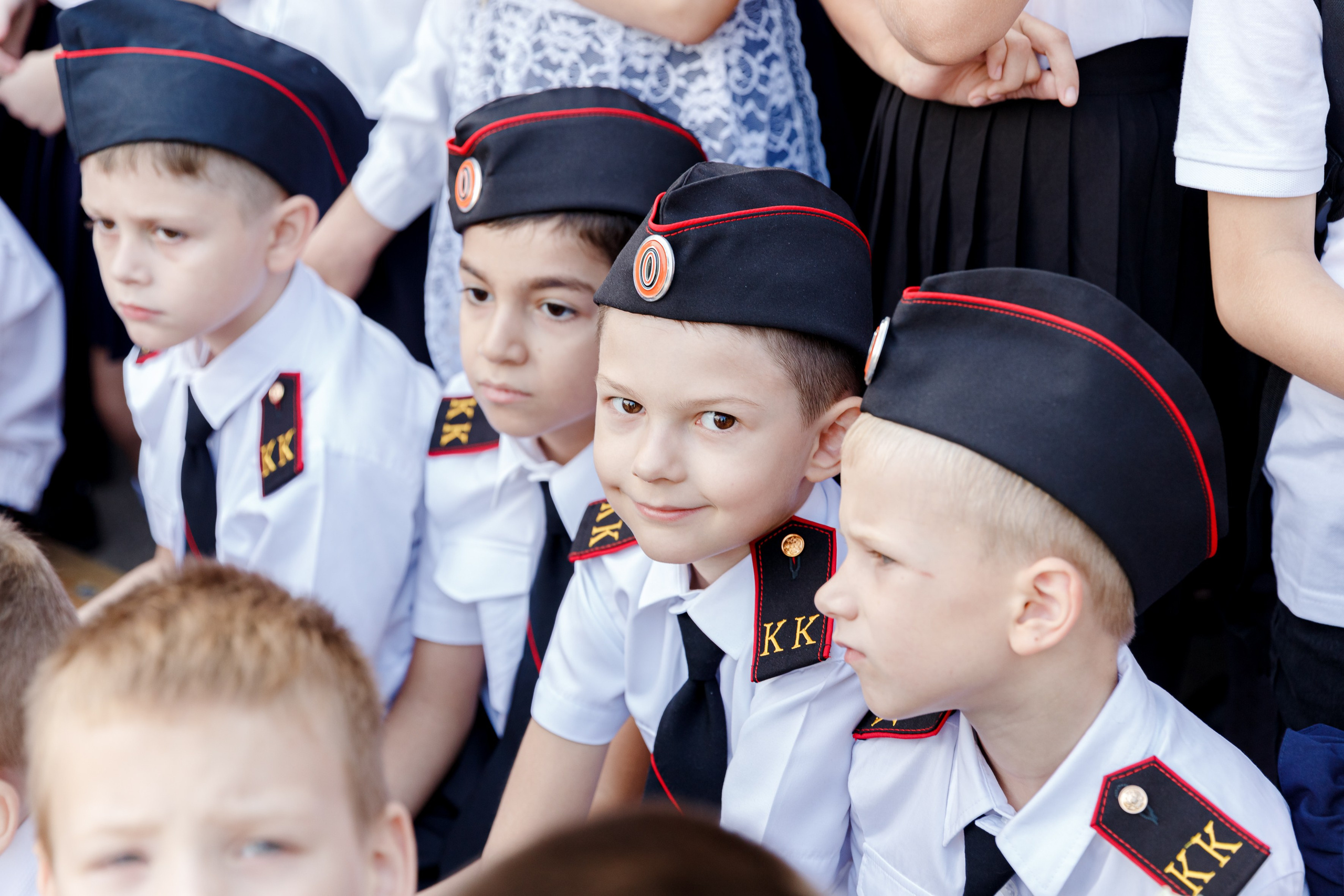 ПЕРВЫЙ ЗВОНОК. Марина Ушакова. Фотограф. Выпускные альбомы. г. Краснодар