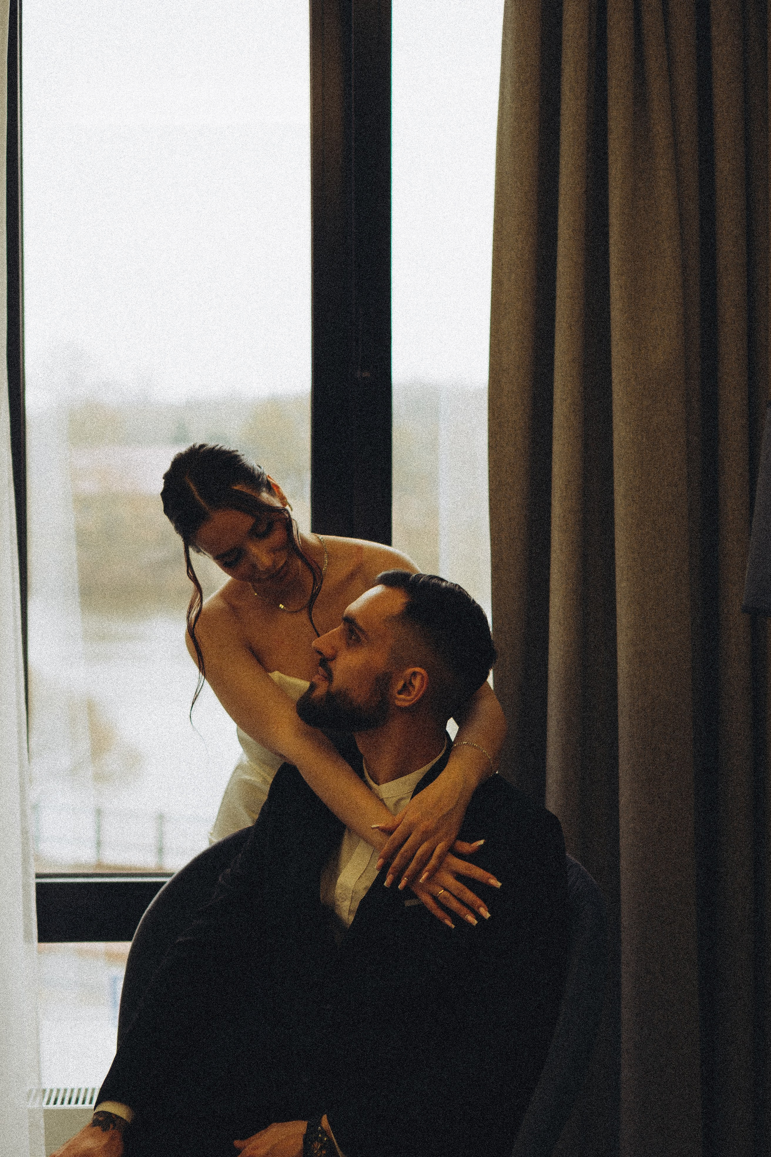 СВАДЕБНАЯ СЬЕМКА СБОРОВ ЖЕНИХА И НЕВЕСТЫ В ОТЕЛЕ И ТАКЖЕ ФОТОСЕССИИЯ В ОТЕЛЕЕ МЕГАПОЛИС БРЯНСК. Профессиональный фотограф, Санкт-Петербург — Виктория Богомолова