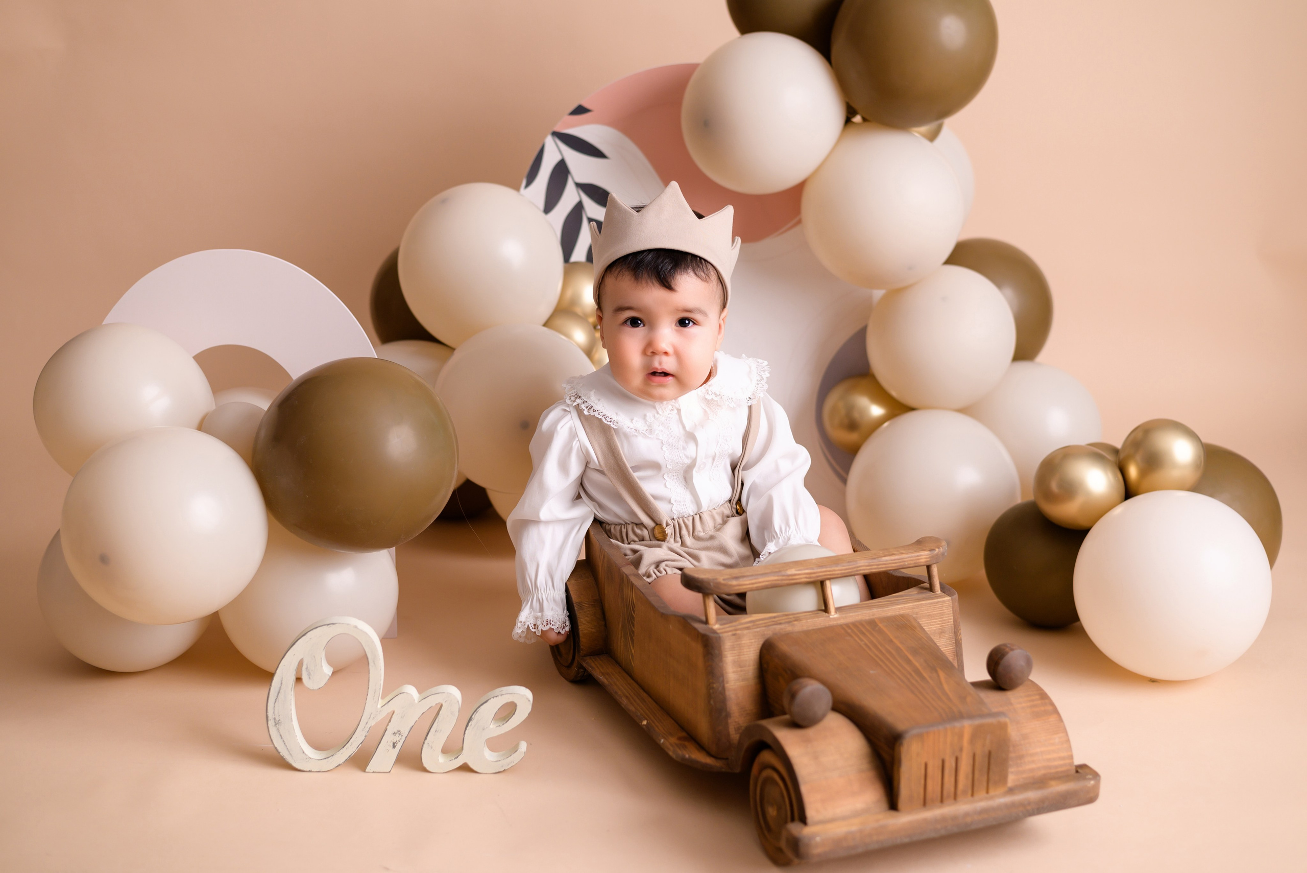 годик первая важная дата фотосессия сын годовасие