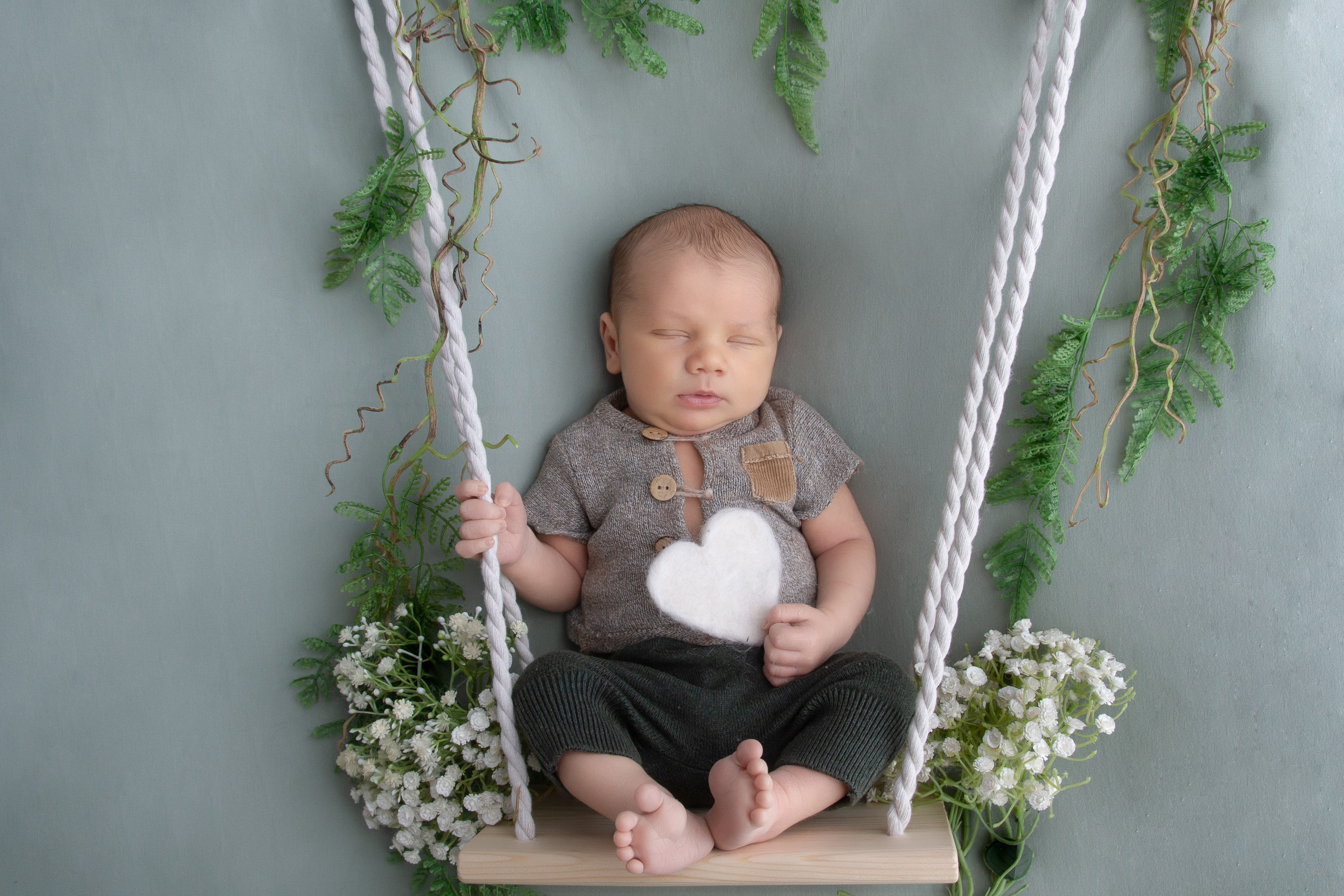 Портфолио. Самая первая фотосессия малыша! Профессиональная съемка новорожденных Newborn в Москве и МО!