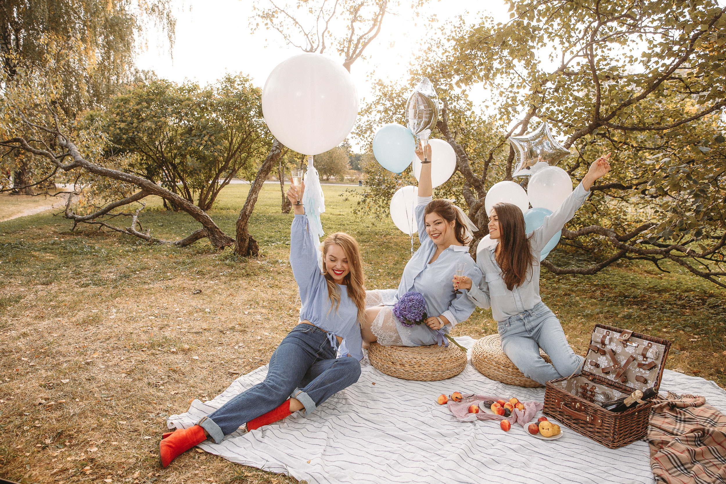 Фотограф на девичник на улице для Маргариты в Ботаническом саду