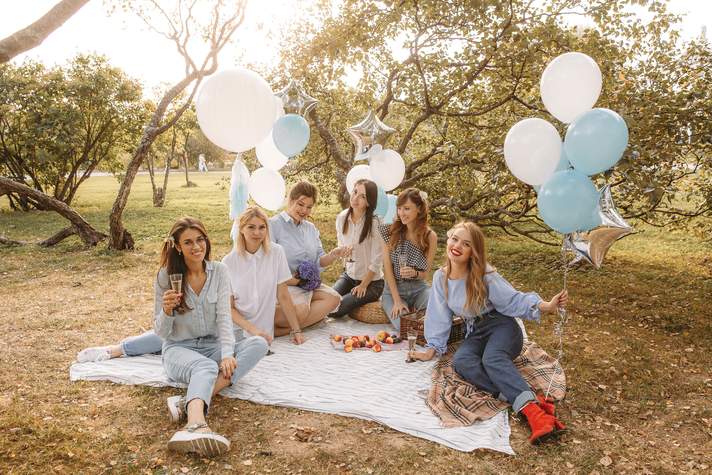 Фотограф на девичник на улице для Маргариты в Ботаническом саду