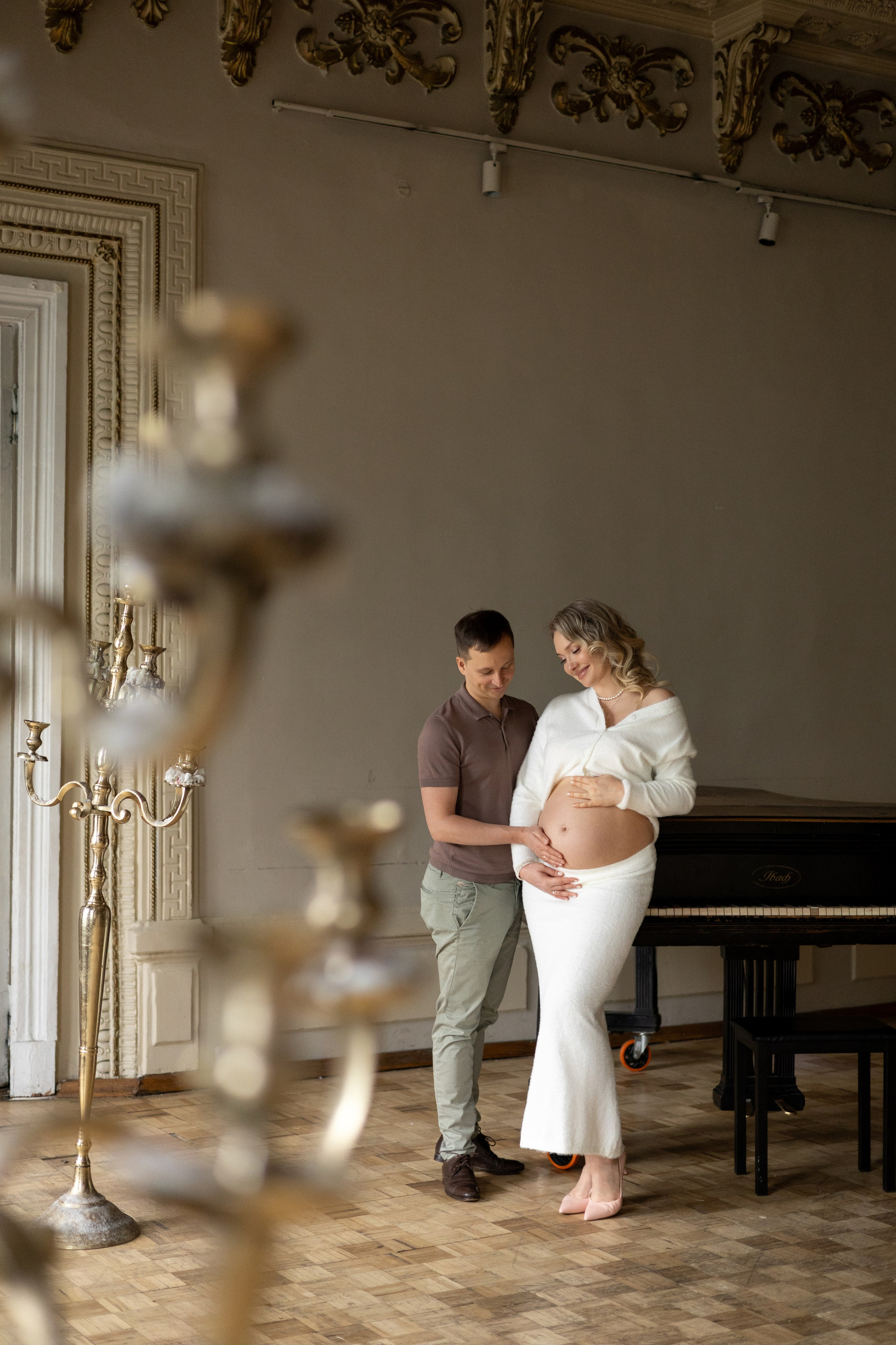 Ильяс и Юнна в историческом особняке. Семейный фотограф в Москве Марина Петра