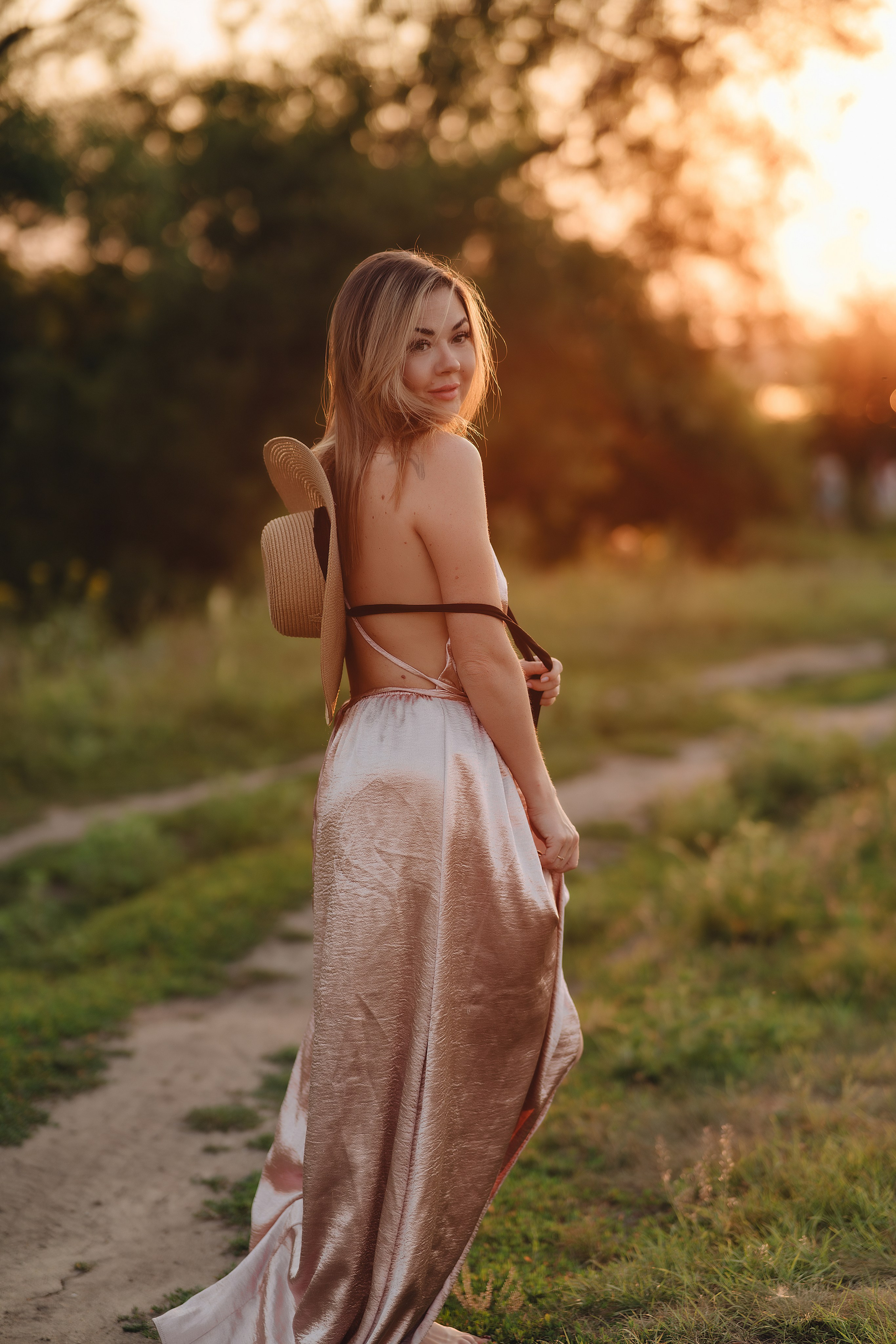 Юлия | Летняя съемка на закате. Фотограф Карина Шмулёва. Воронеж и область