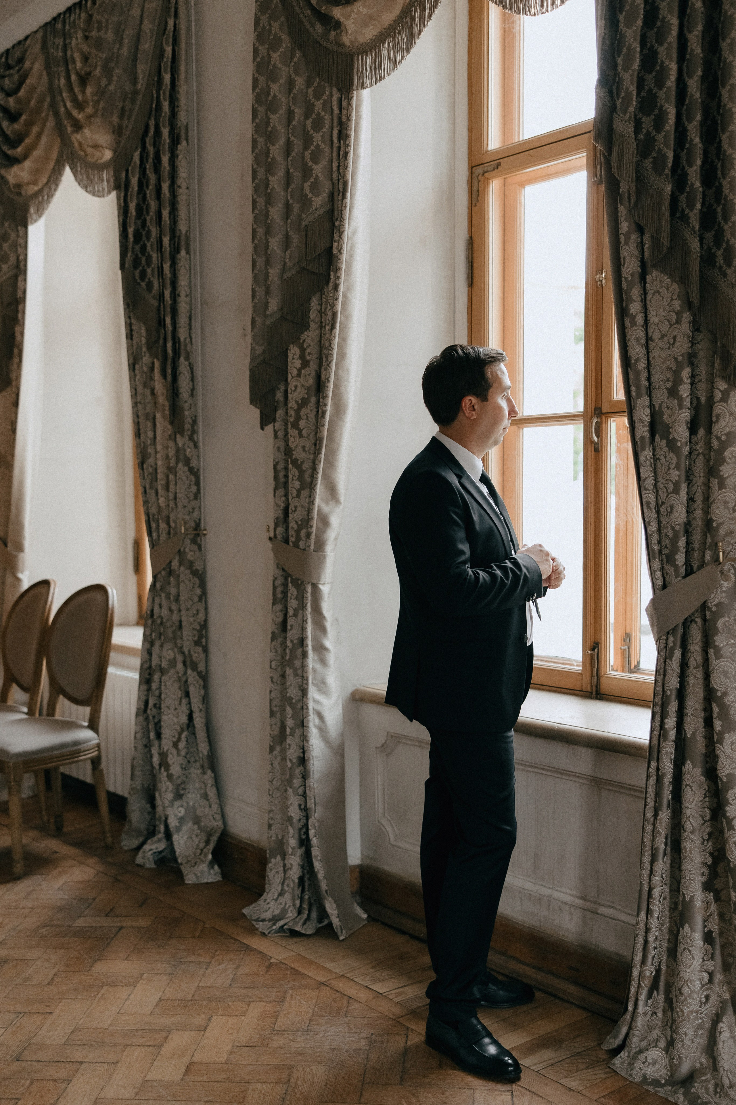 портрет жениха 