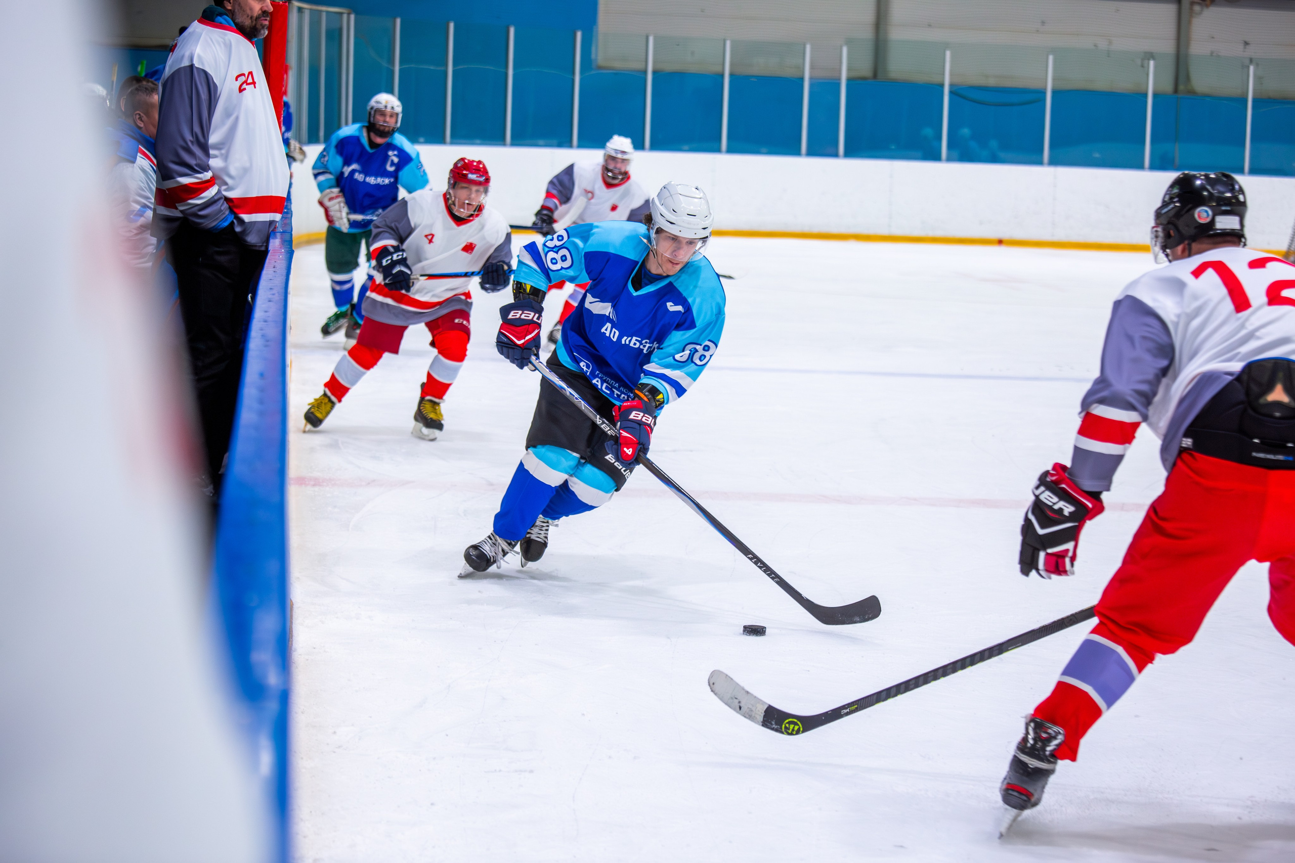 Чемпионат по хоккею. Репортажный, семейный, свадебный, портретный фотограф