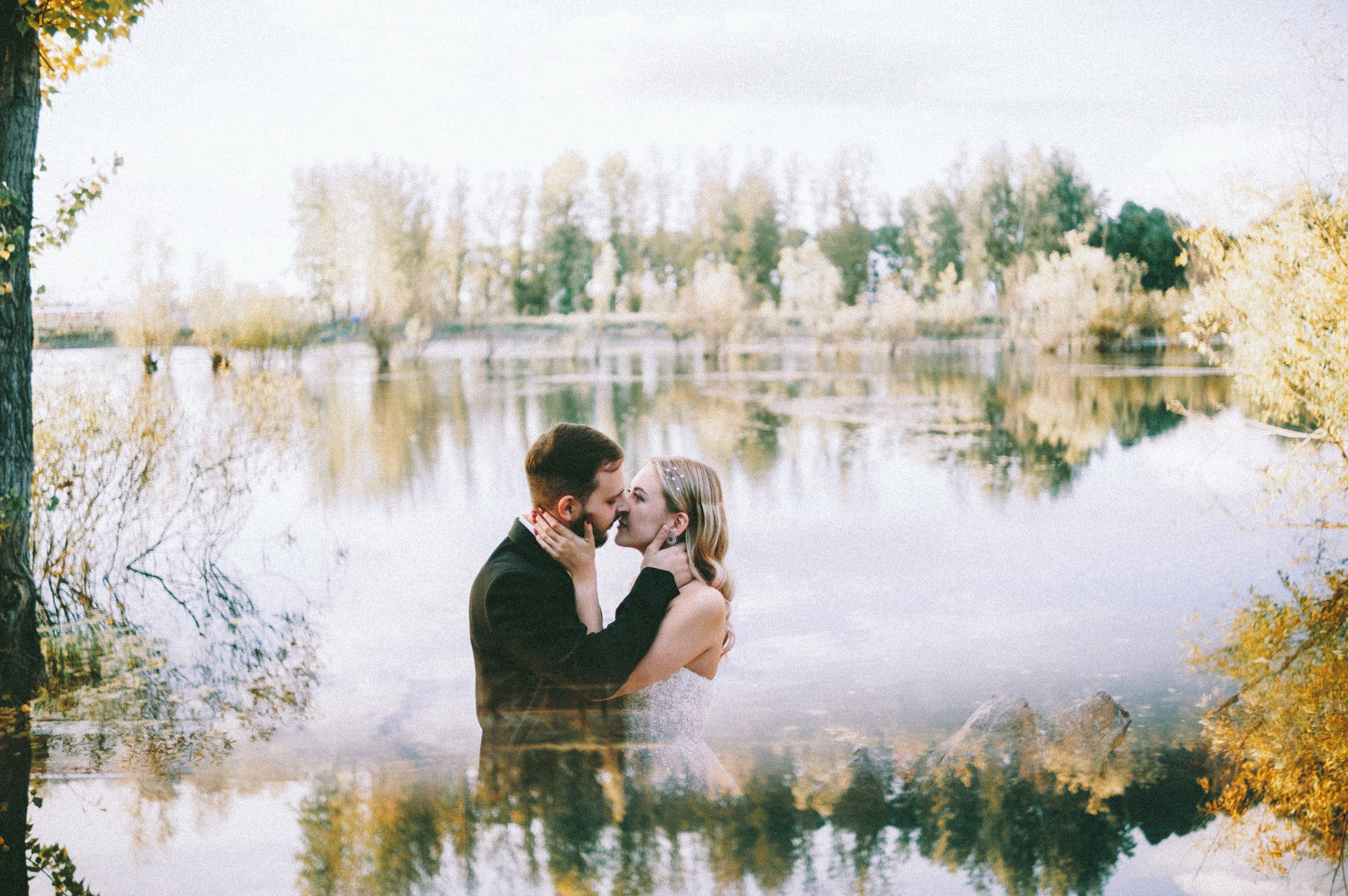 Осень и гребной канал. Свадебный и семейный фотограф Барнаул Рубцовск Бийск Алтайский край