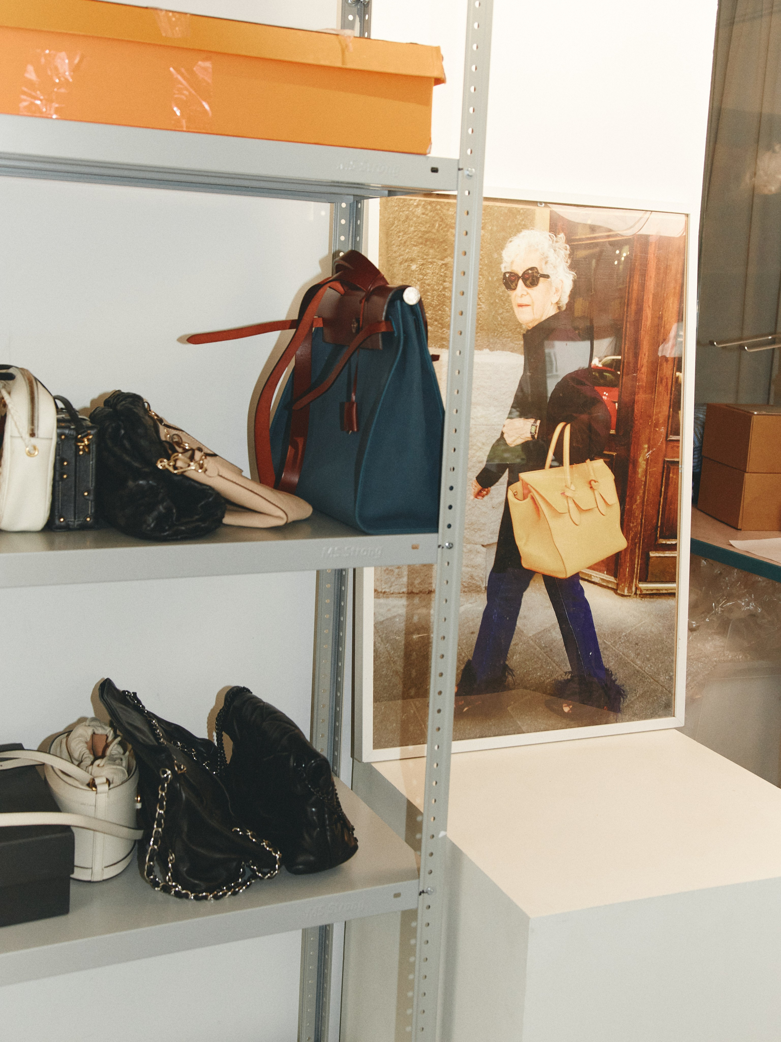 CHAIKA x THE CULTT working girl. Photographer Daria Ilkevich