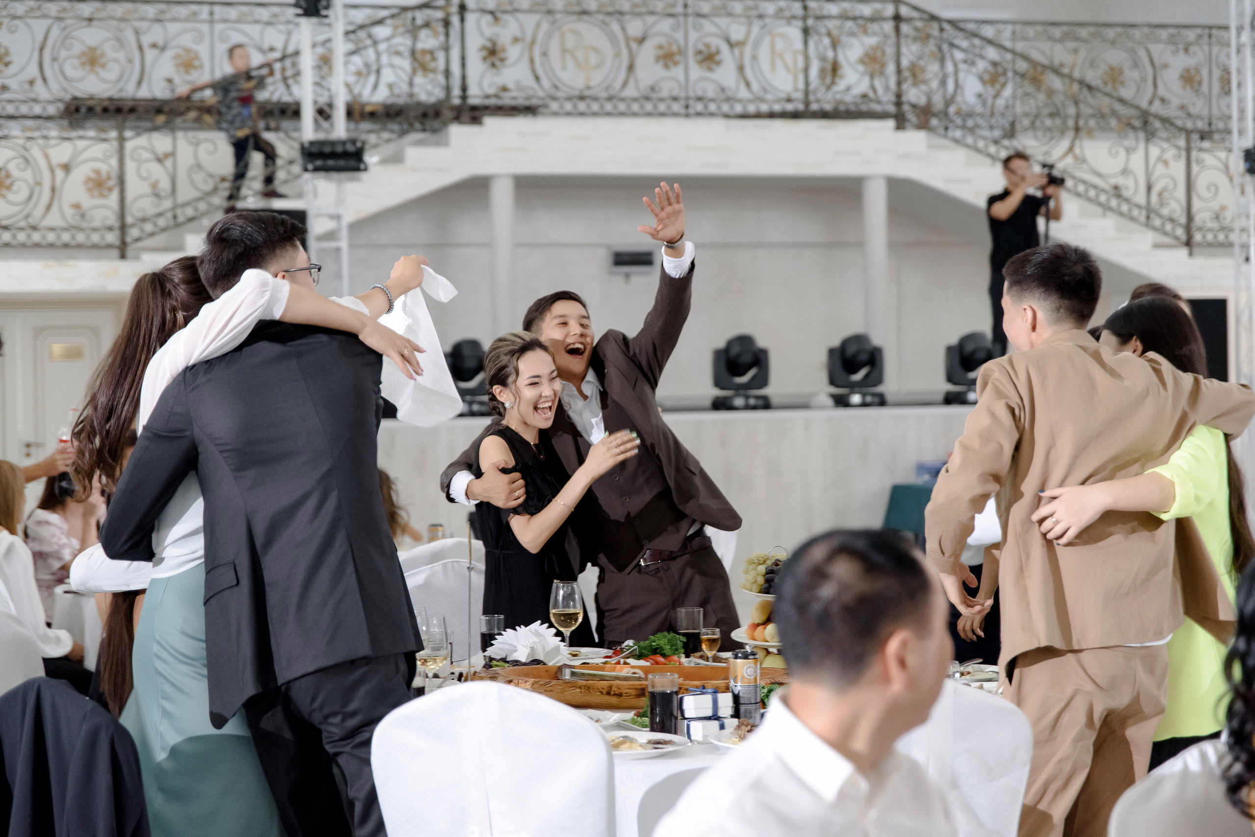 Асет & Камила. Фотограф Даурен Абилхаятов