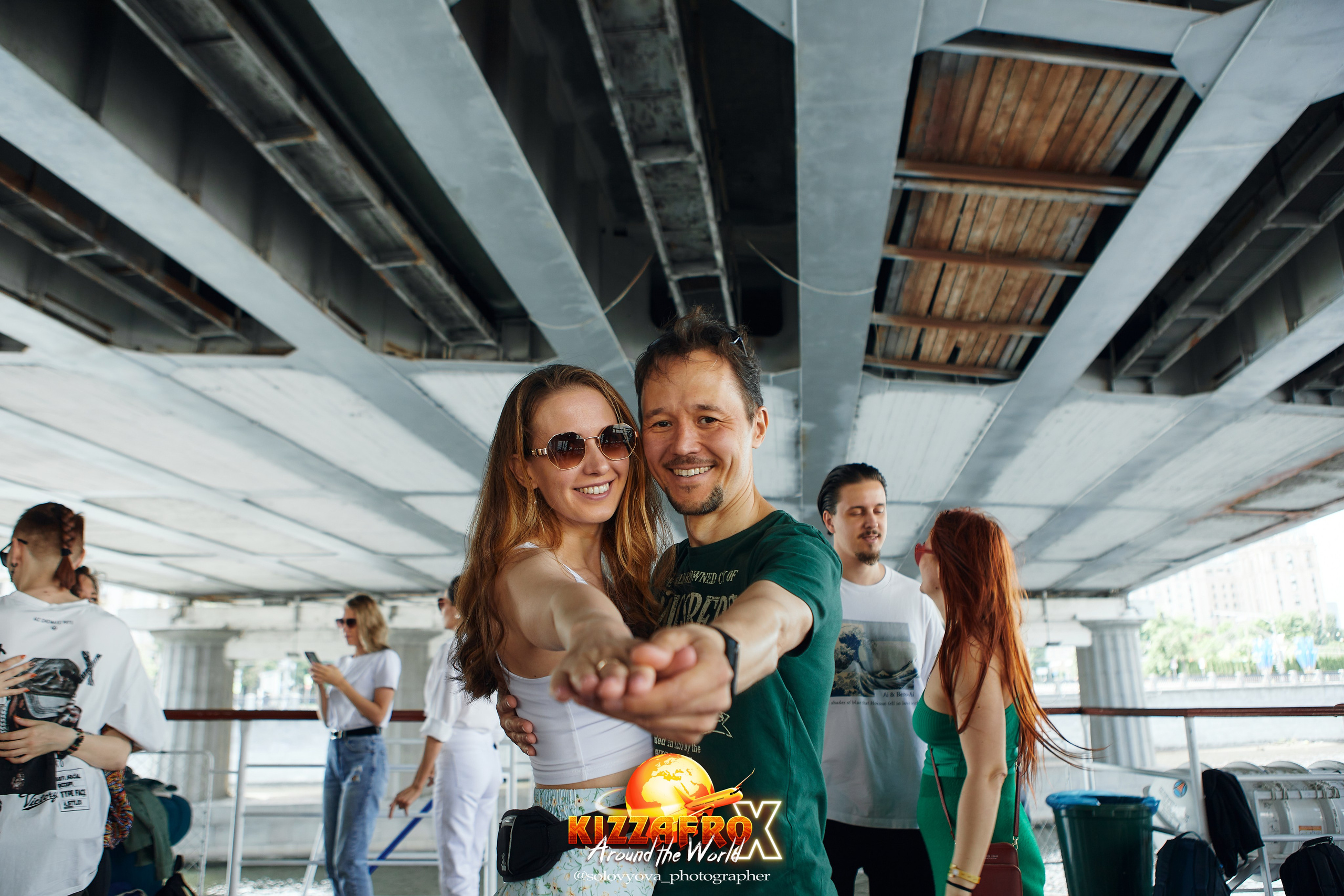 Boat party. Свадебный фотограф