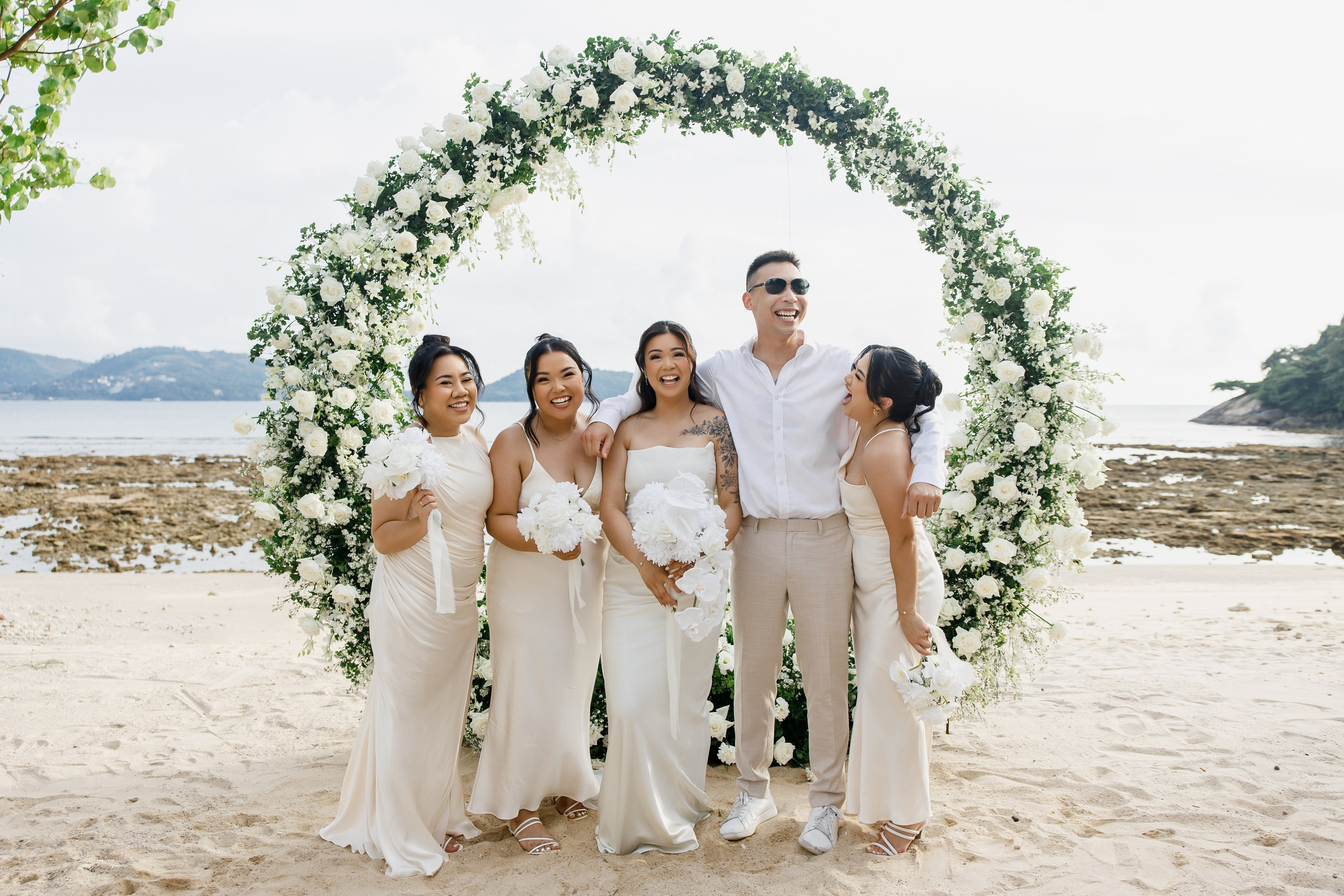 Wedding in Phuket at the Thavorn Hotel. Photographer in Phuket. Photographer Thailand