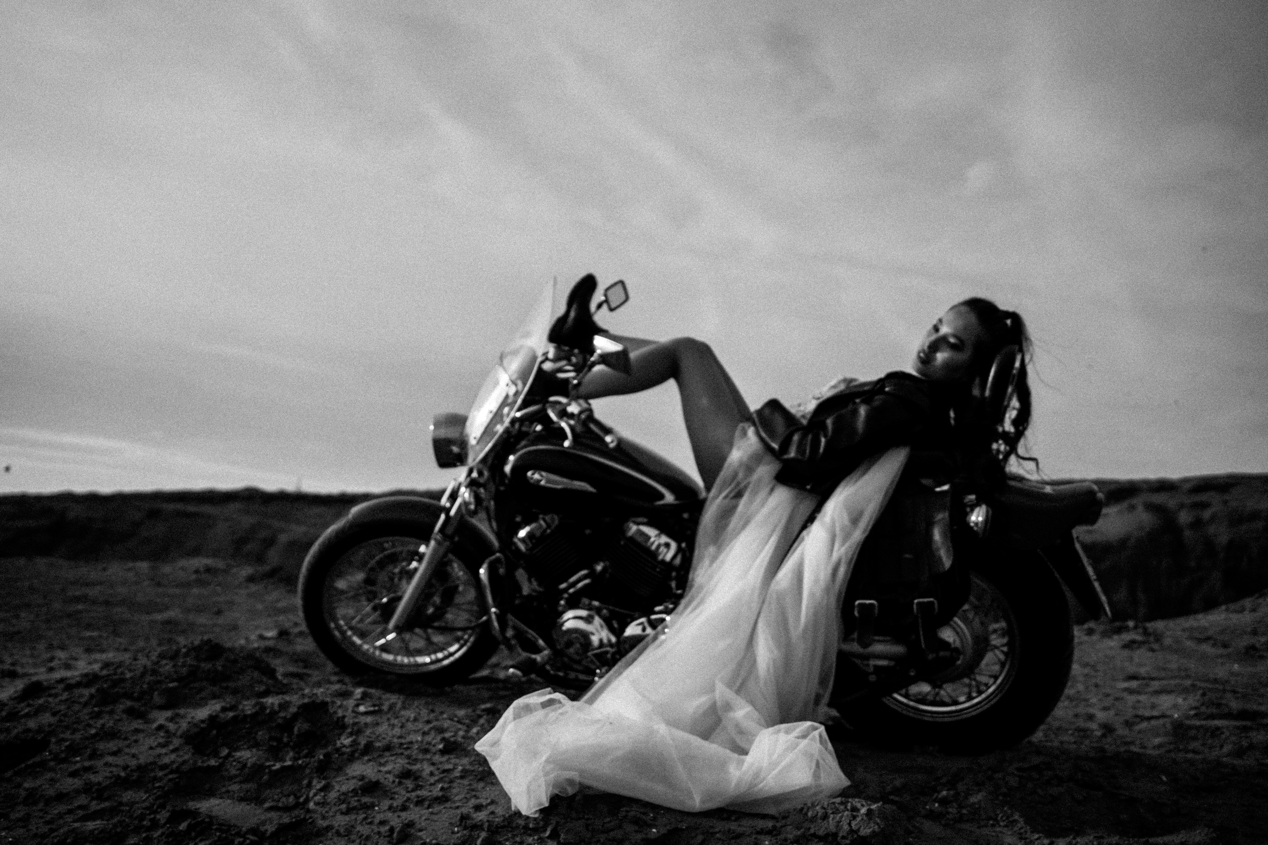 Love on a bike. Свадебный фотограф Решетников Дмитрий