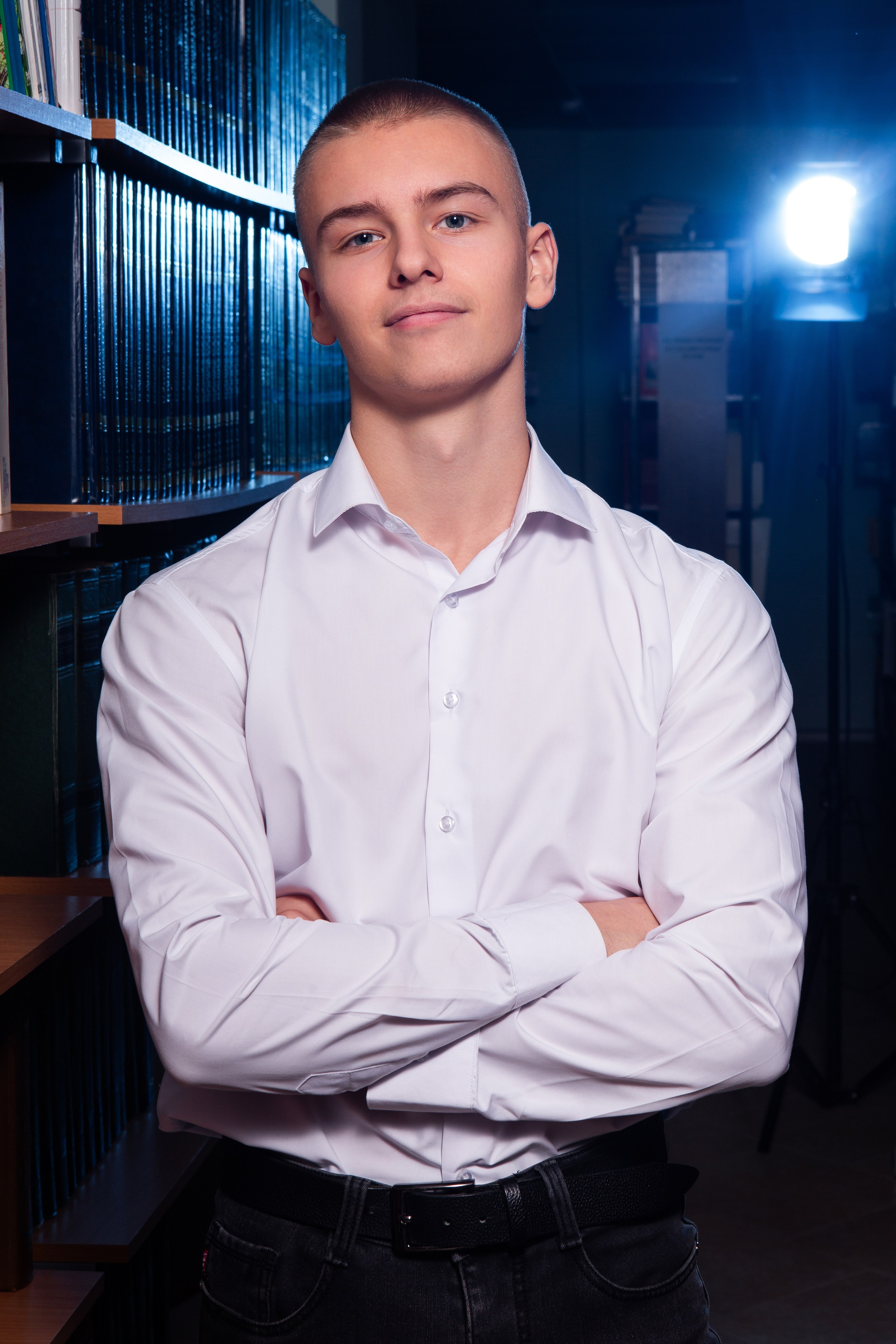 Съемка в библиотеке для 11 класса #1. Профессиональный фотограф в Мценске и Орловской области