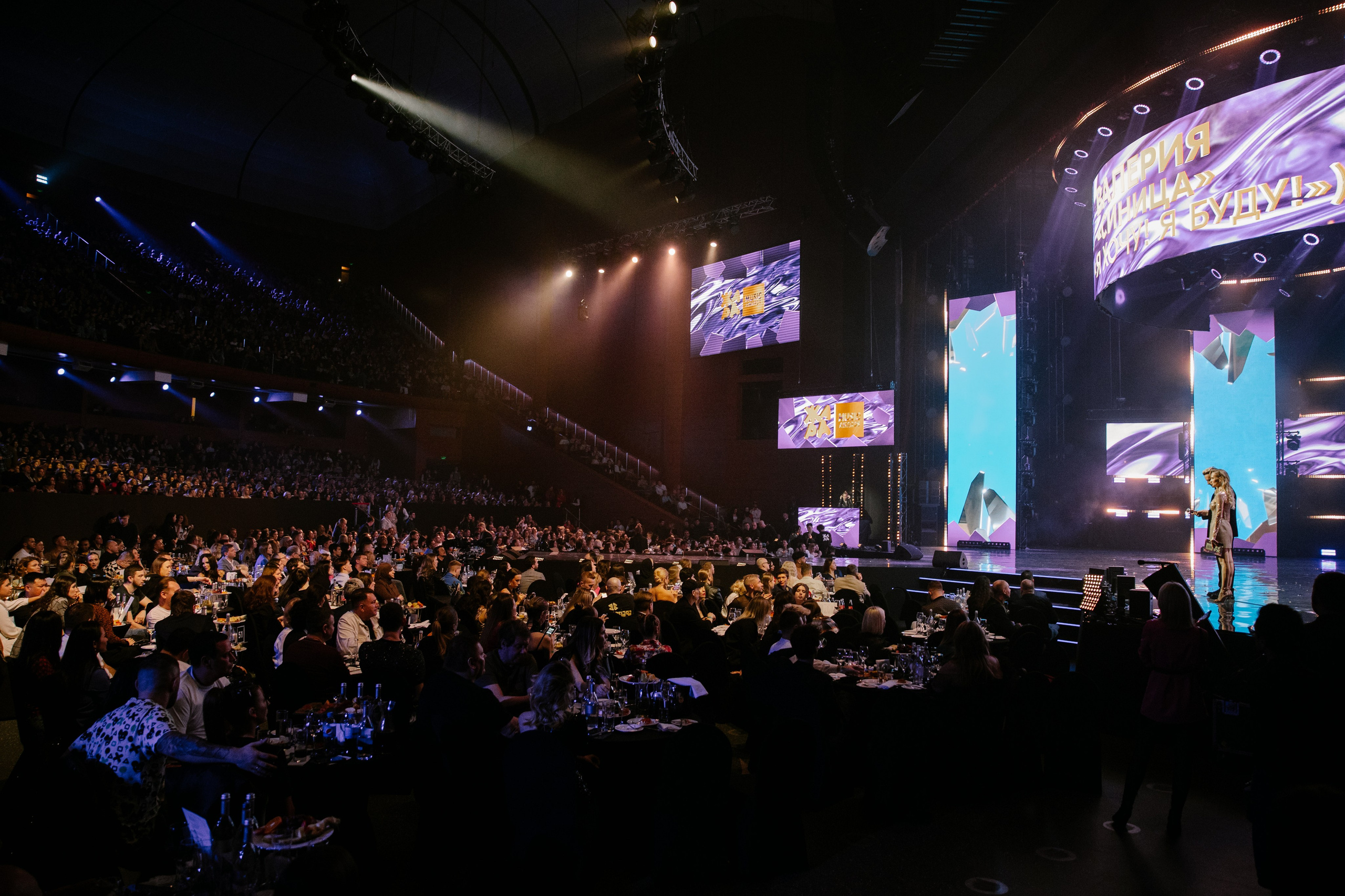 ЖАРА ТВ. Светский фотограф — Анисина Ирина