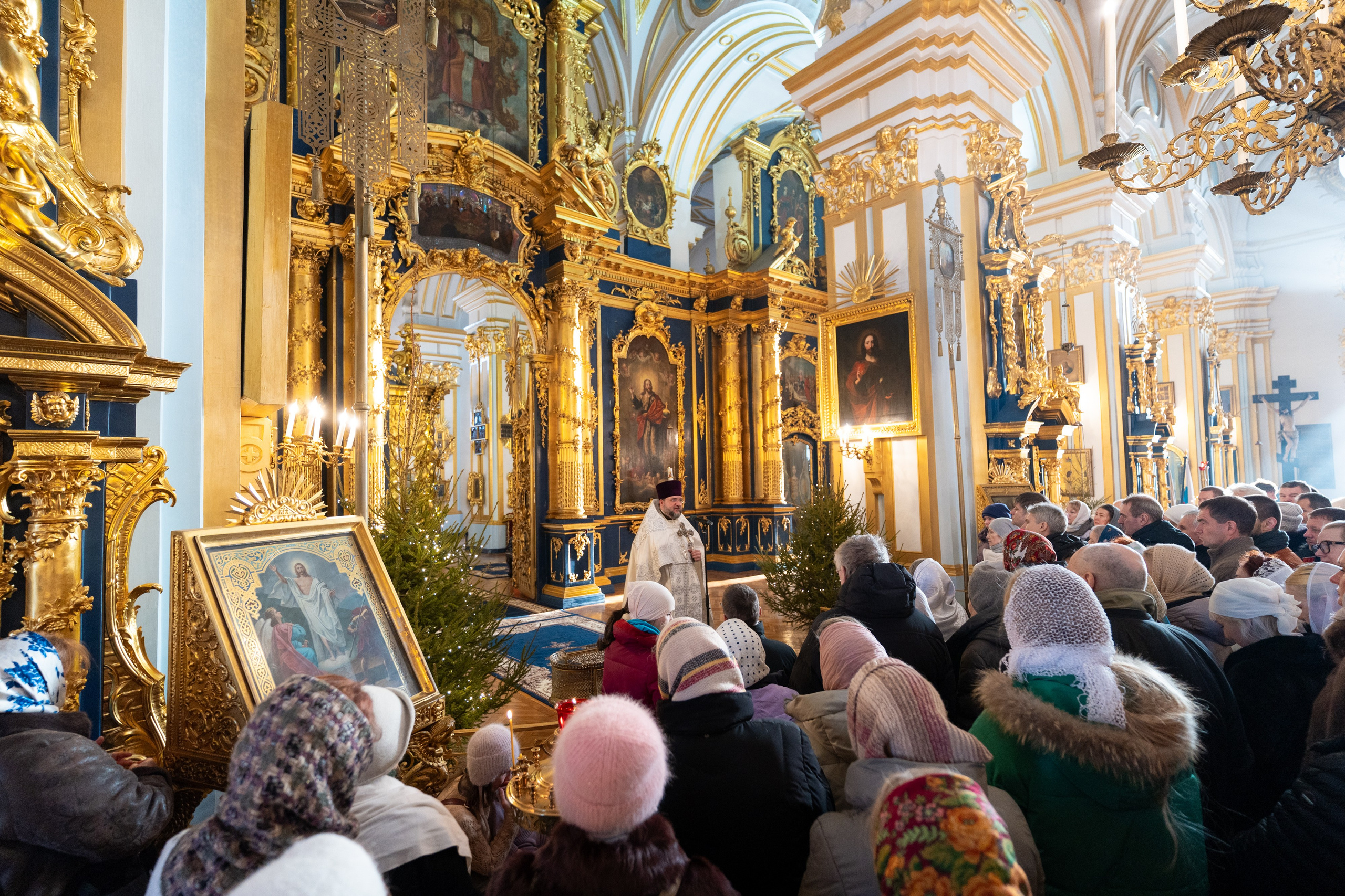 Неделя 33-я по Пятидесятнице, по Богоявлении. Попразднство Богоявления. Мученицы Татианы Римской. НИКОЛО-БОГОЯВЛЕНСКИЙ МОРСКОЙ СОБОР