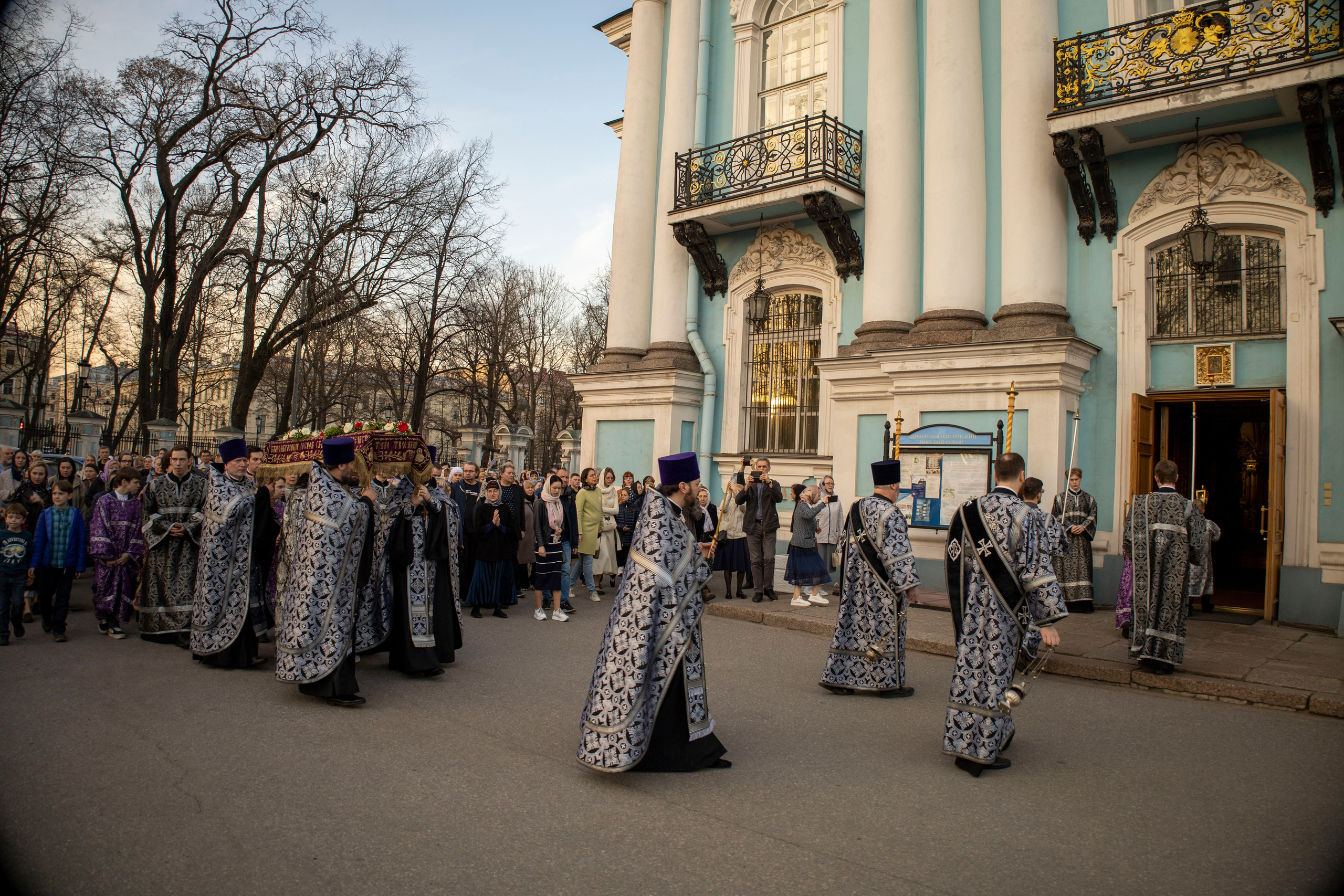 ЧИН ПОГРЕБЕНИЯ СПАСИТЕЛЯ. НИКОЛО-БОГОЯВЛЕНСКИЙ МОРСКОЙ СОБОР