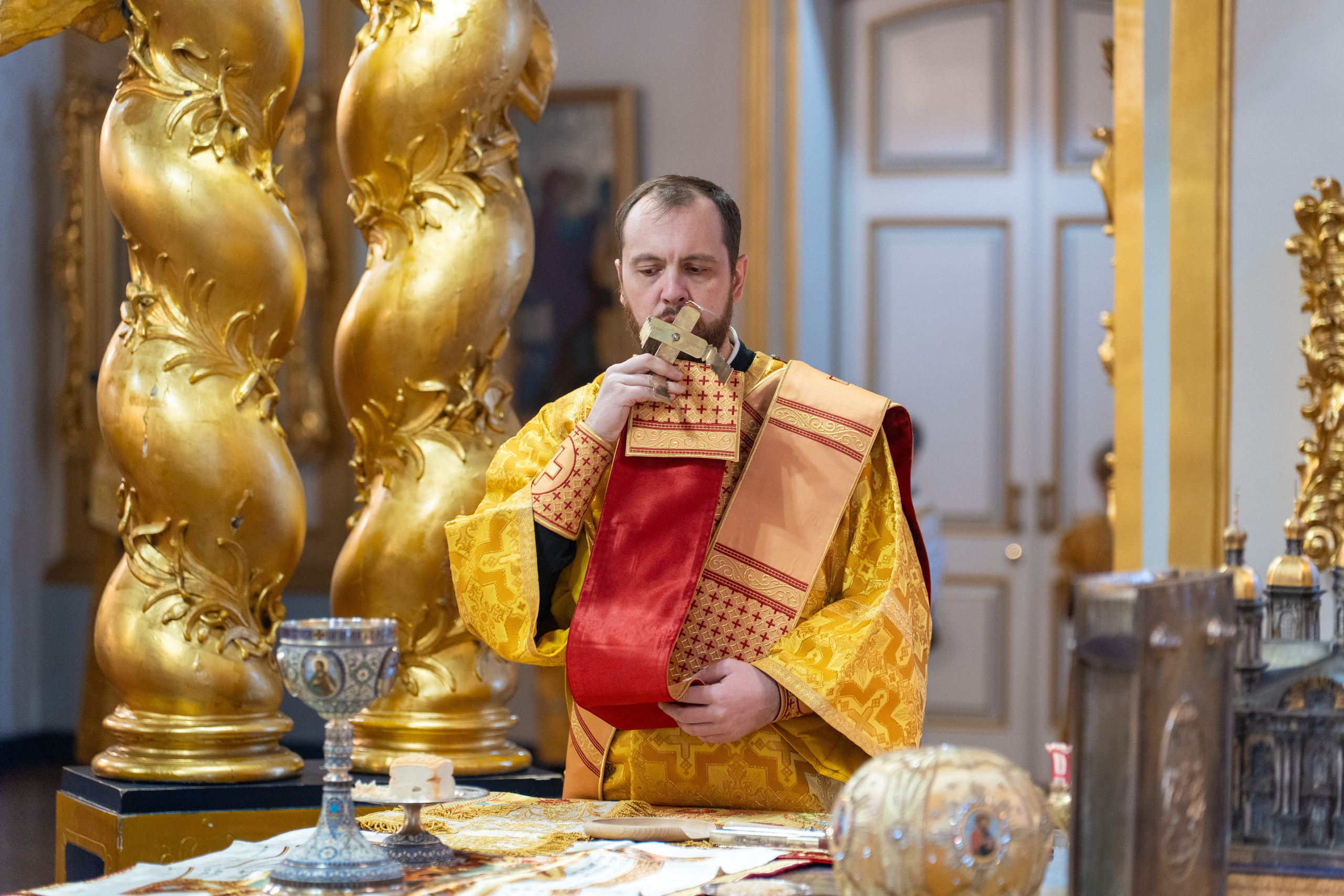 Неделя 22-я по Пятидесятнице. Мч. Нестора Солунского. Прп. Нестора Летописца, Печерского, в Ближних пещерах. НИКОЛО-БОГОЯВЛЕНСКИЙ МОРСКОЙ СОБОР