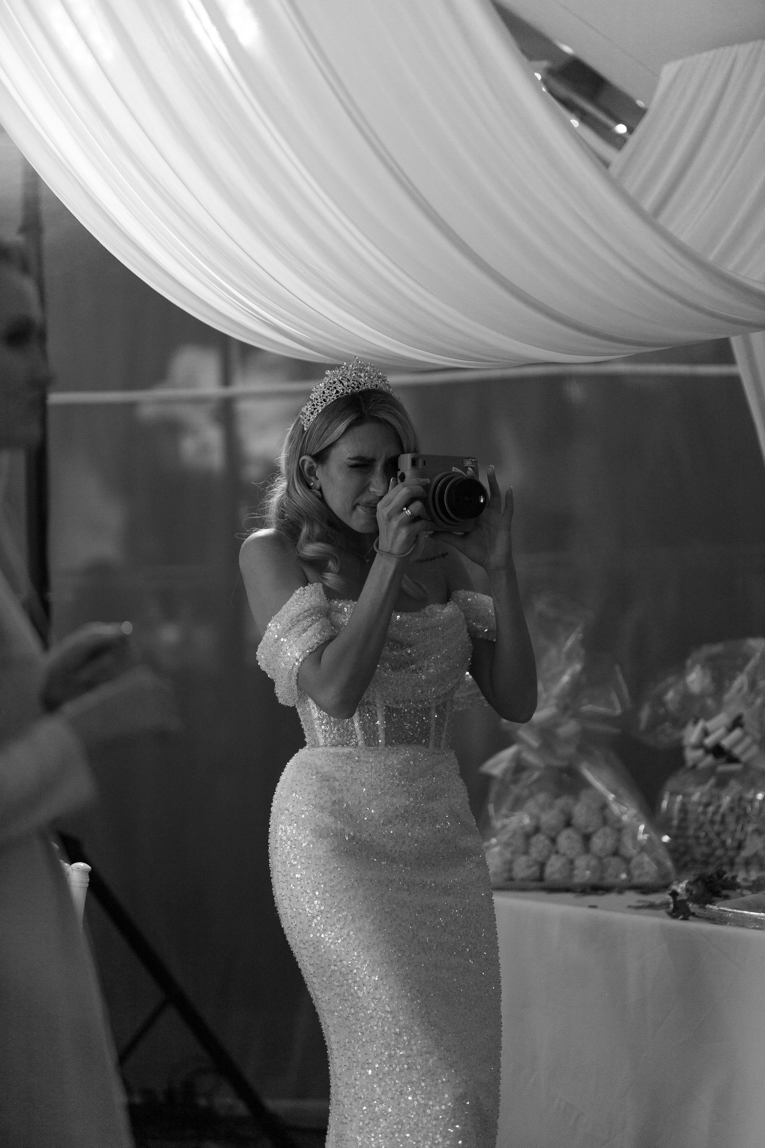 ···. Свадебный фотограф в Санкт-Петербурге Александра Чукавина