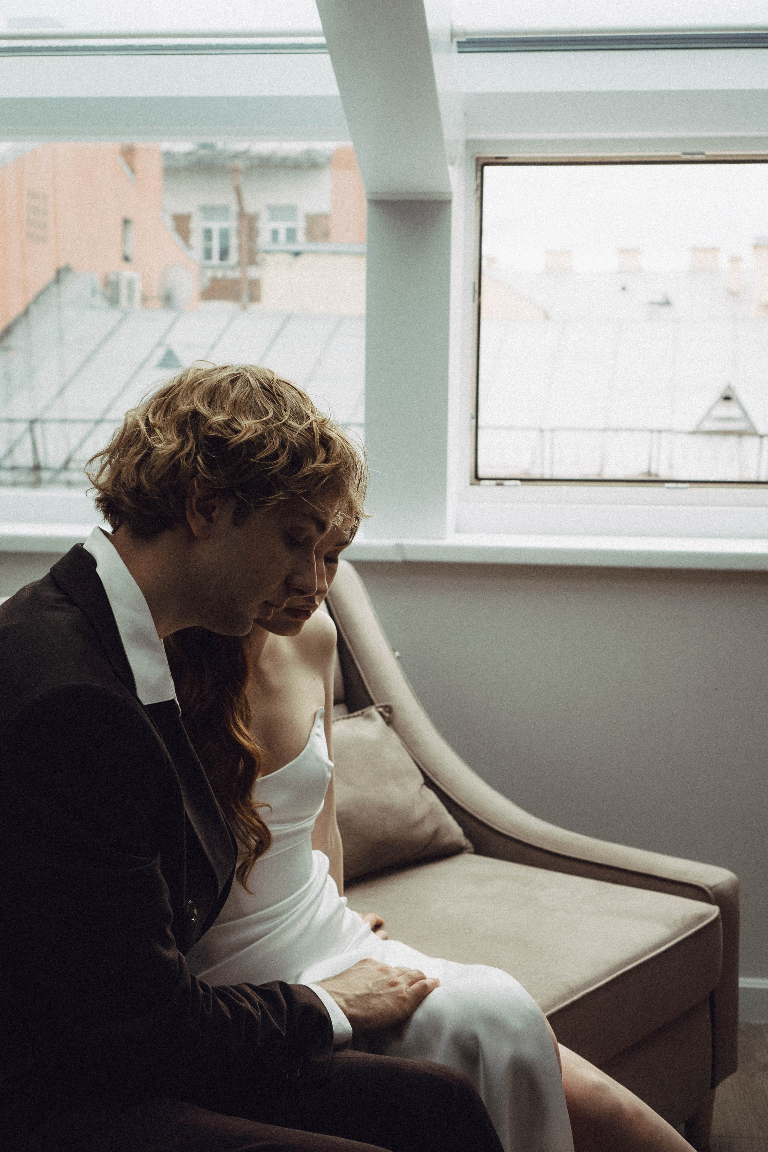 СВАДЕБНАЯ СЬЕМКА В ОТЕЛЕ. СБОРЫ ЖЕНИХА И НЕВЕСТЫ И ТАКЖЕ ТОР И ПОДГОТОВКА К ПРОГУЛКЕ. Профессиональный фотограф, Санкт-Петербург — Виктория Богомолова