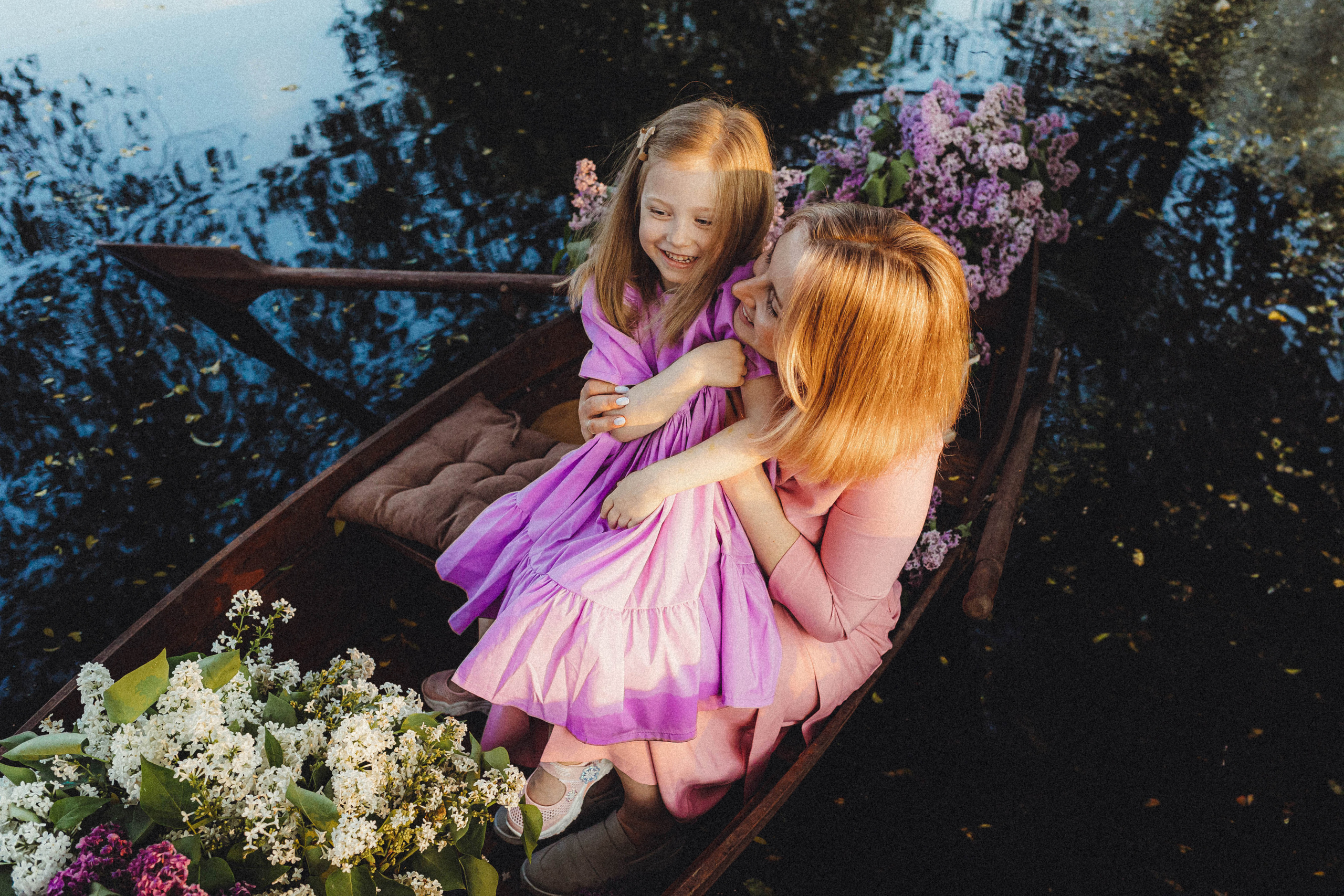 Валя, Аня и Ириска