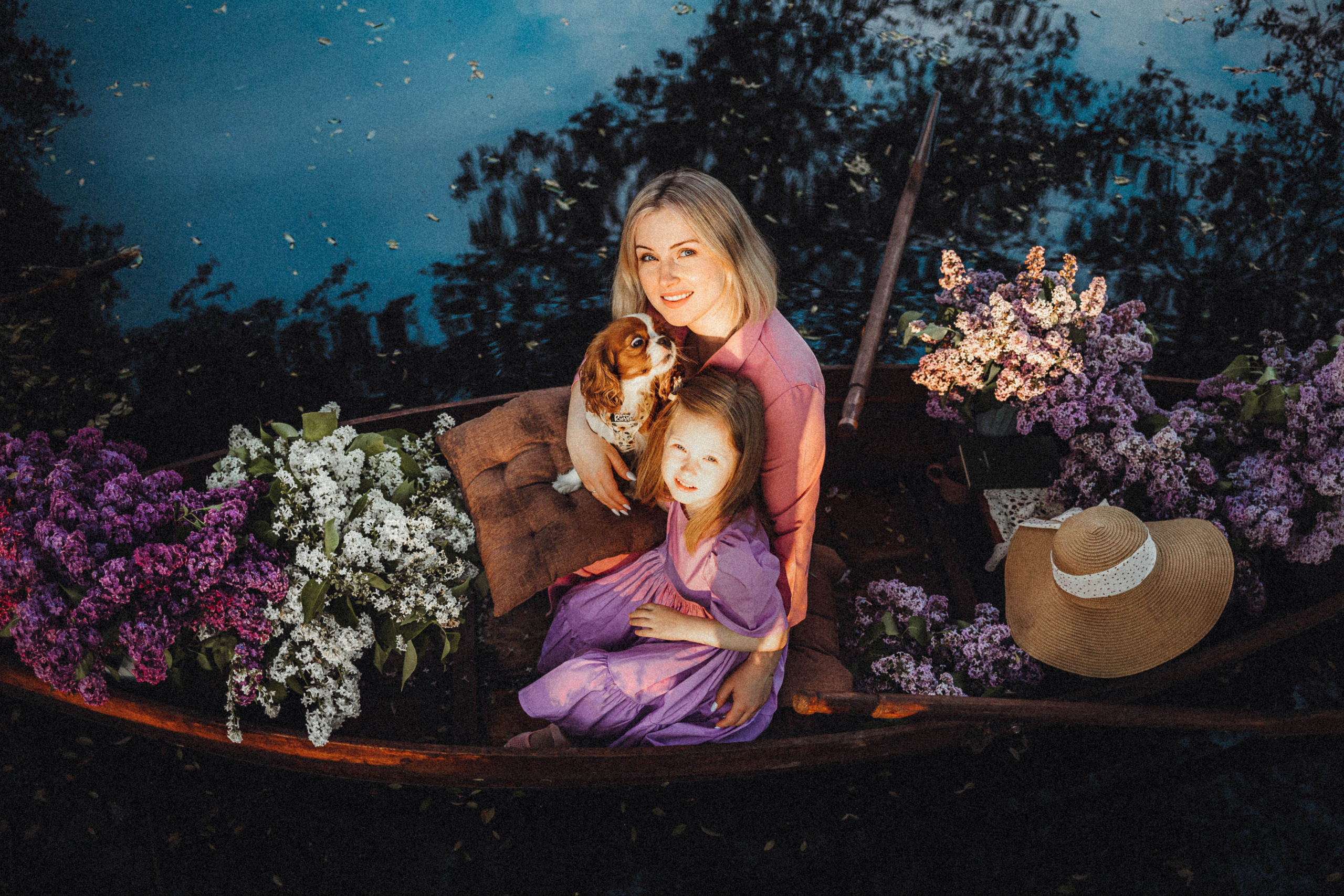 Валя, Аня и Ириска