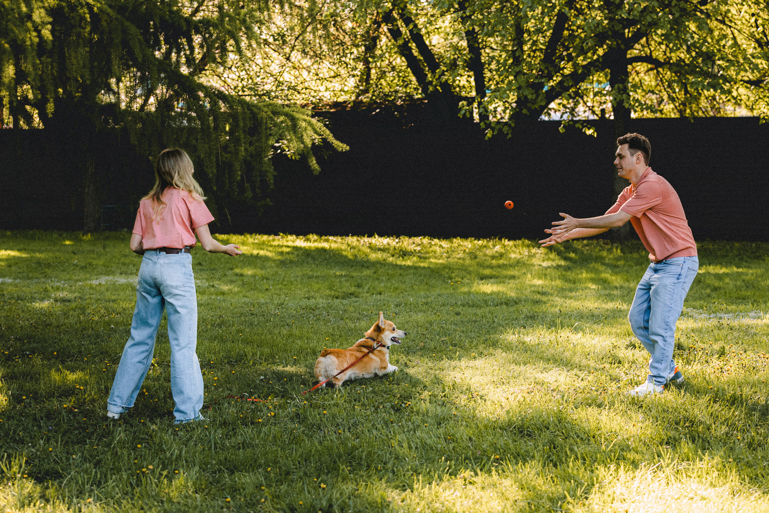 Вика, Глеб и Бадди