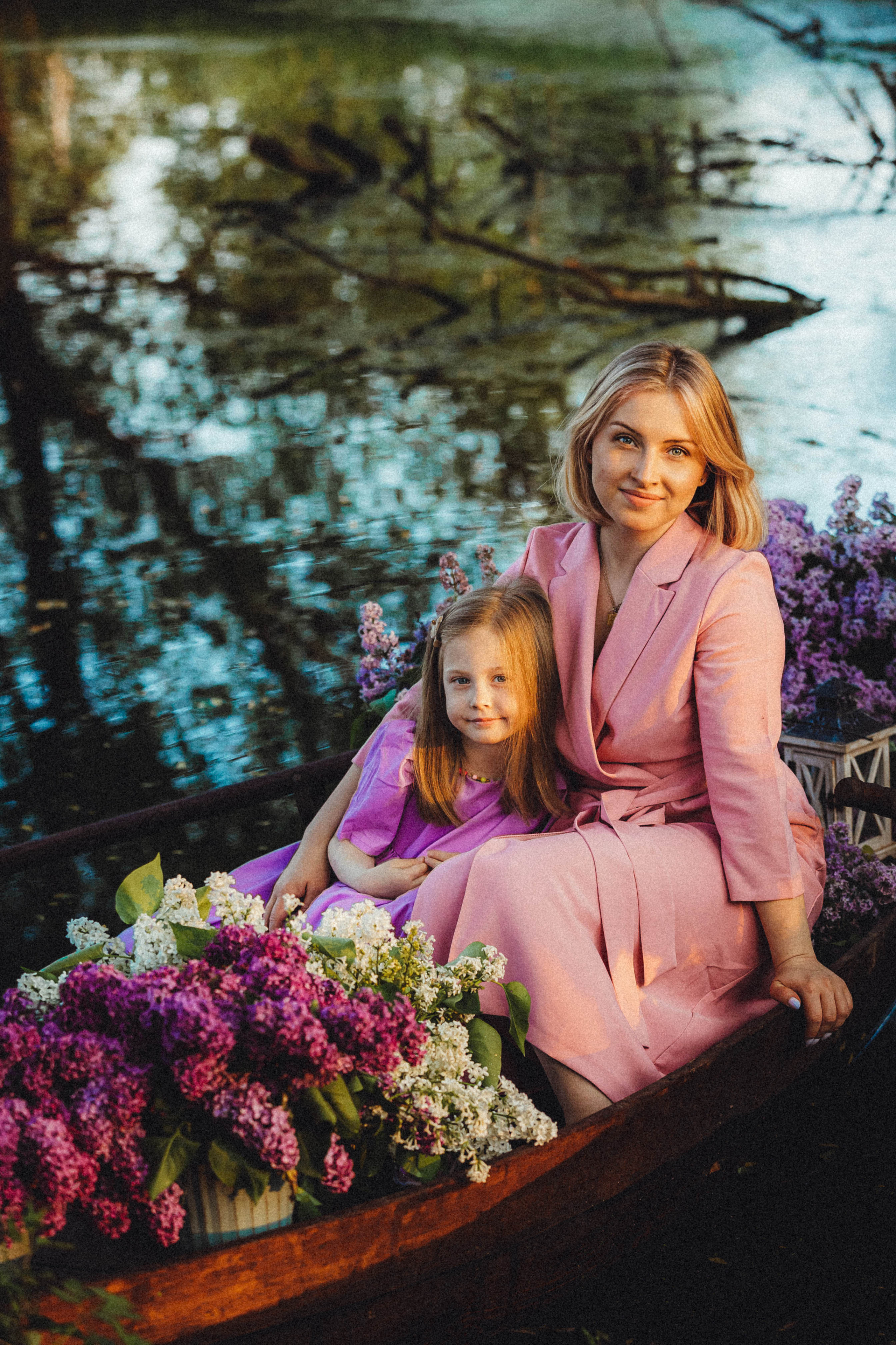 Валя, Аня и Ириска