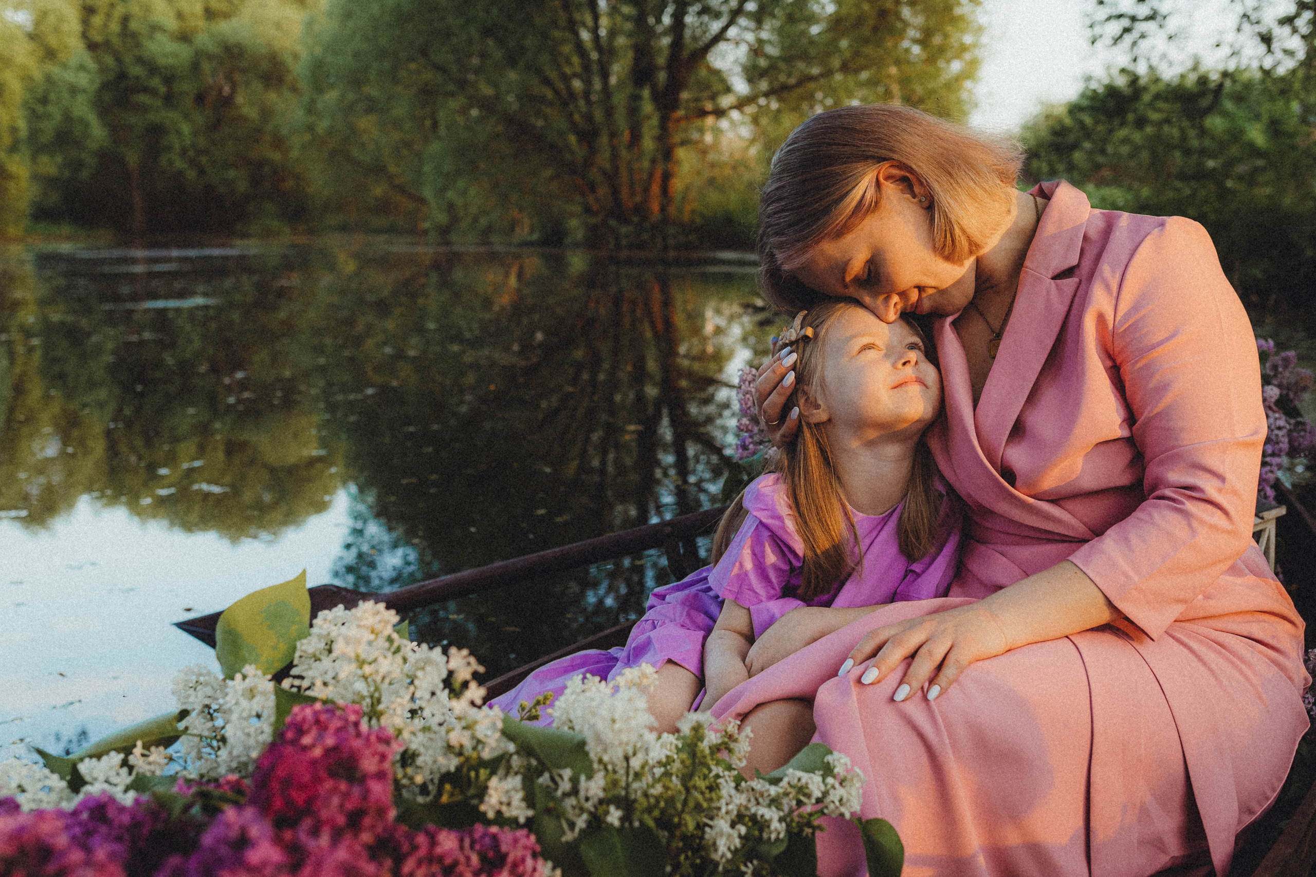 Валя, Аня и Ириска