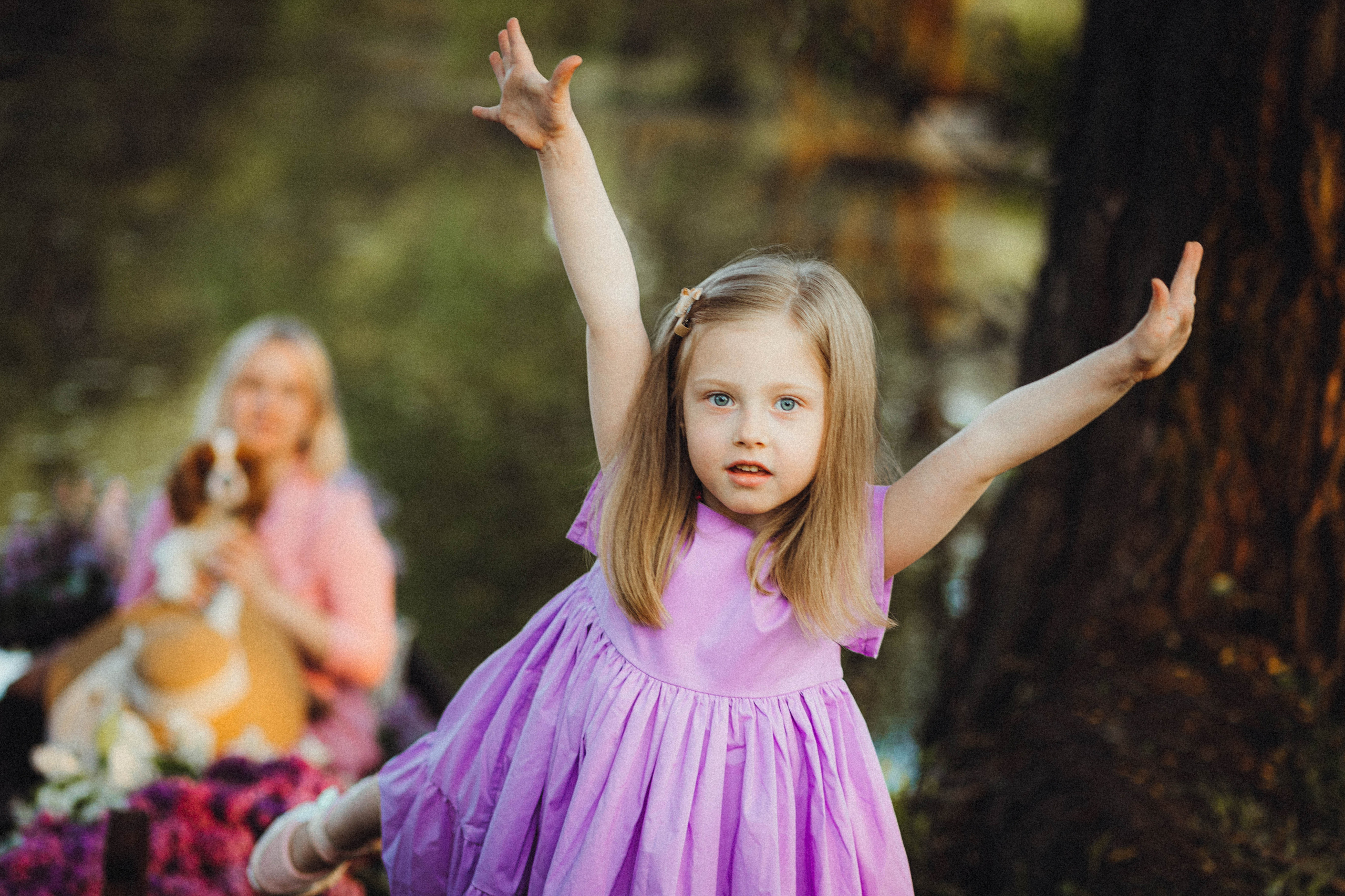 Валя, Аня и Ириска