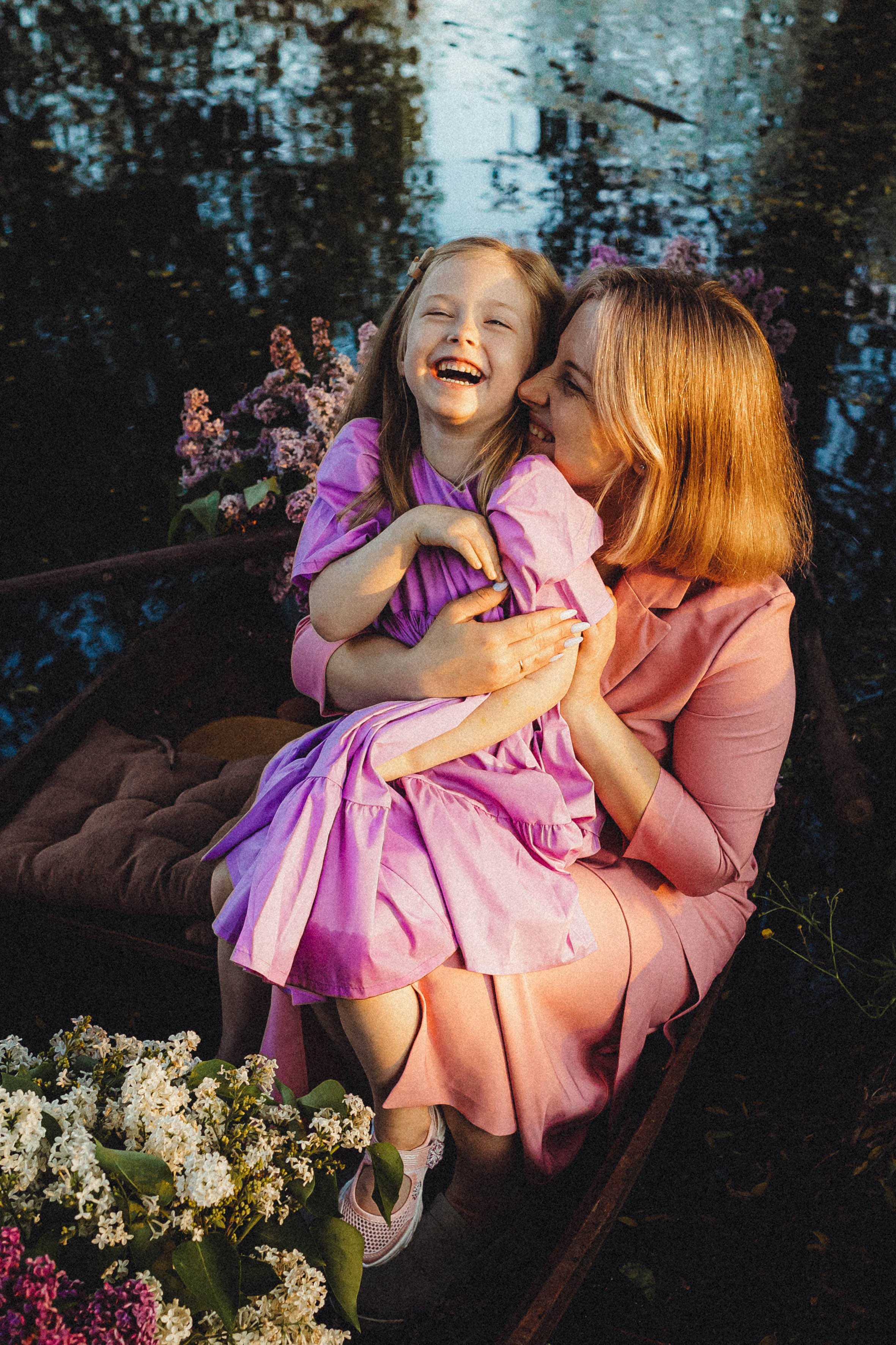 Валя, Аня и Ириска