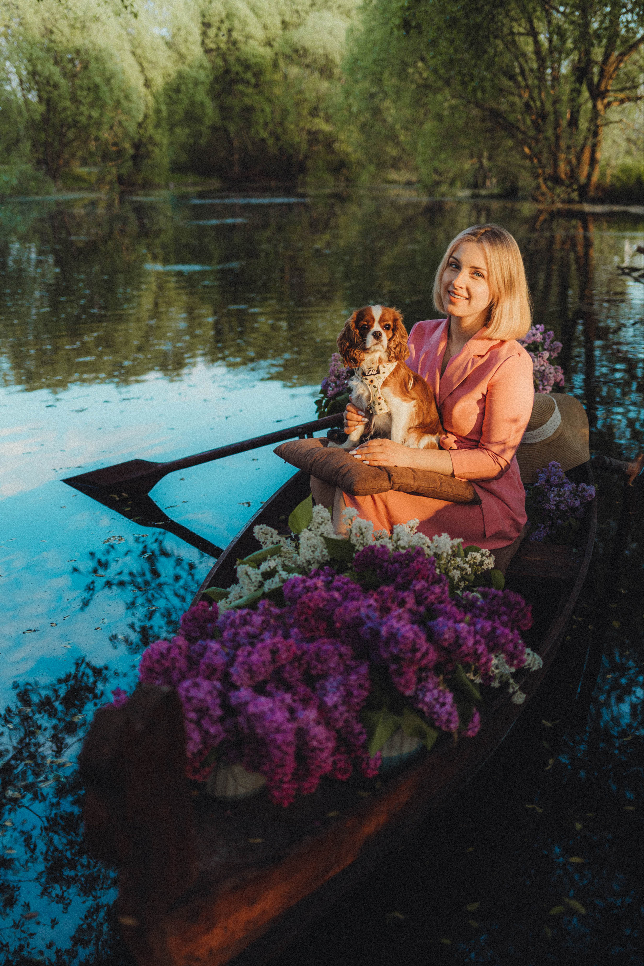 Валя, Аня и Ириска