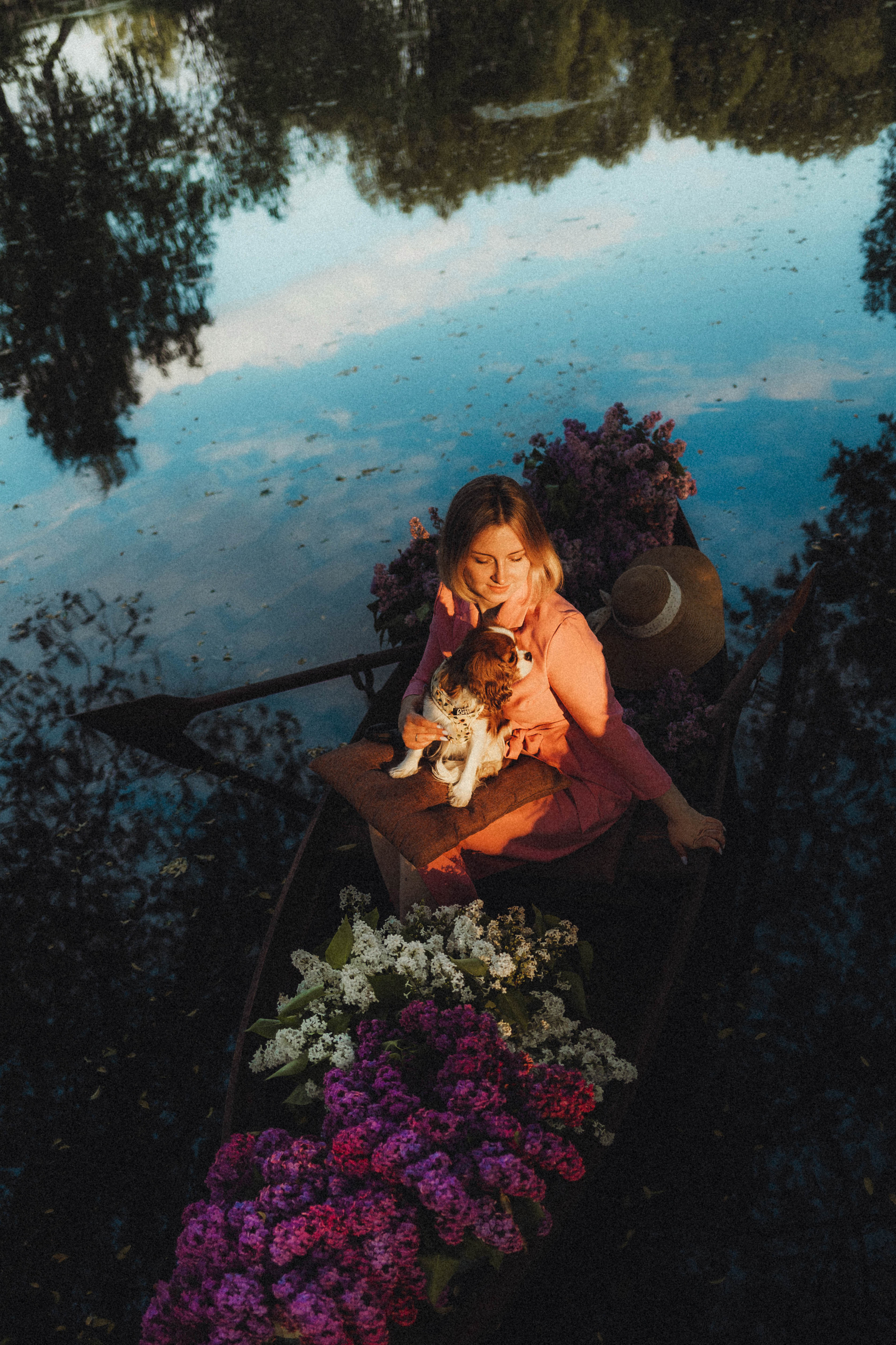 Валя, Аня и Ириска