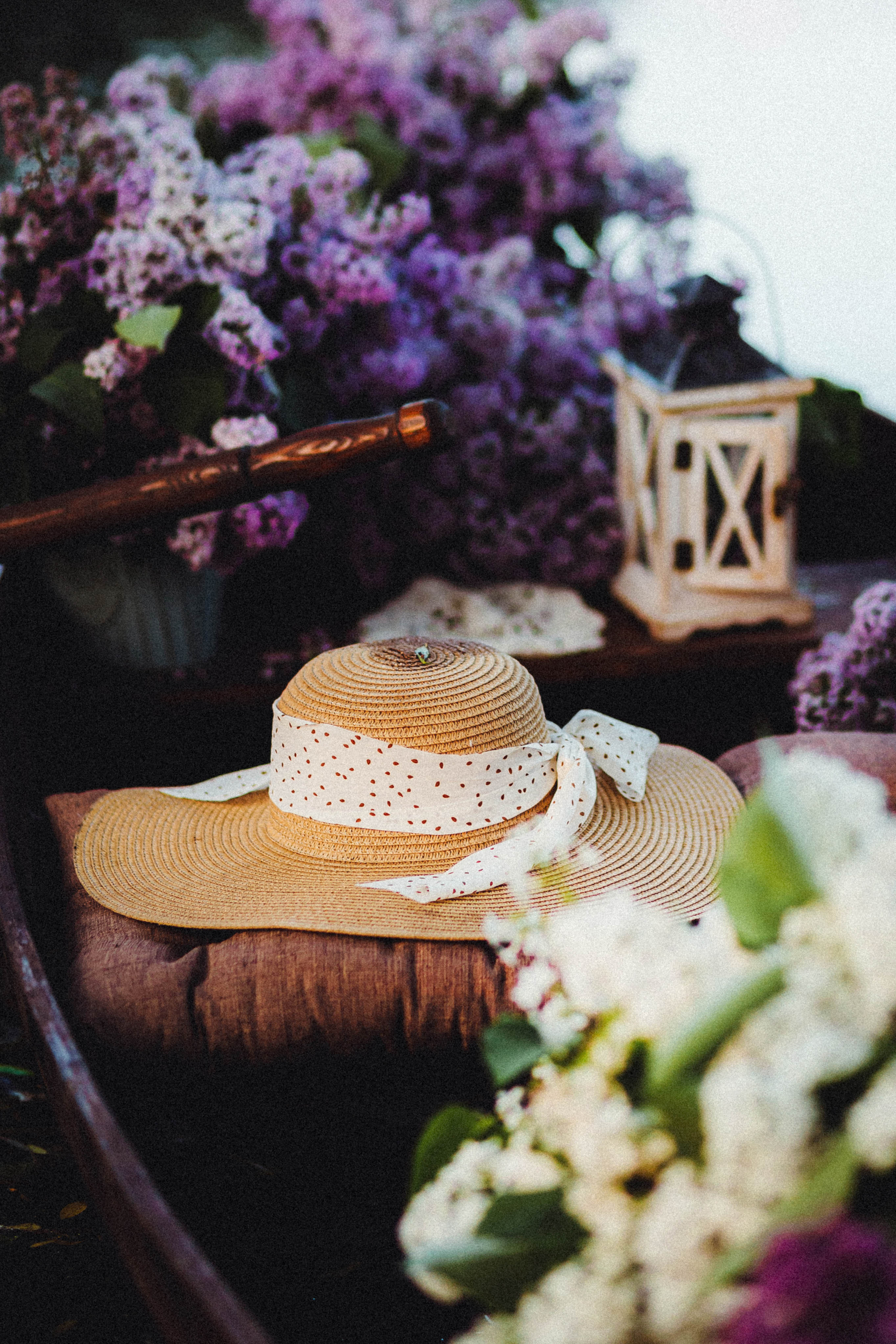 Валя, Аня и Ириска